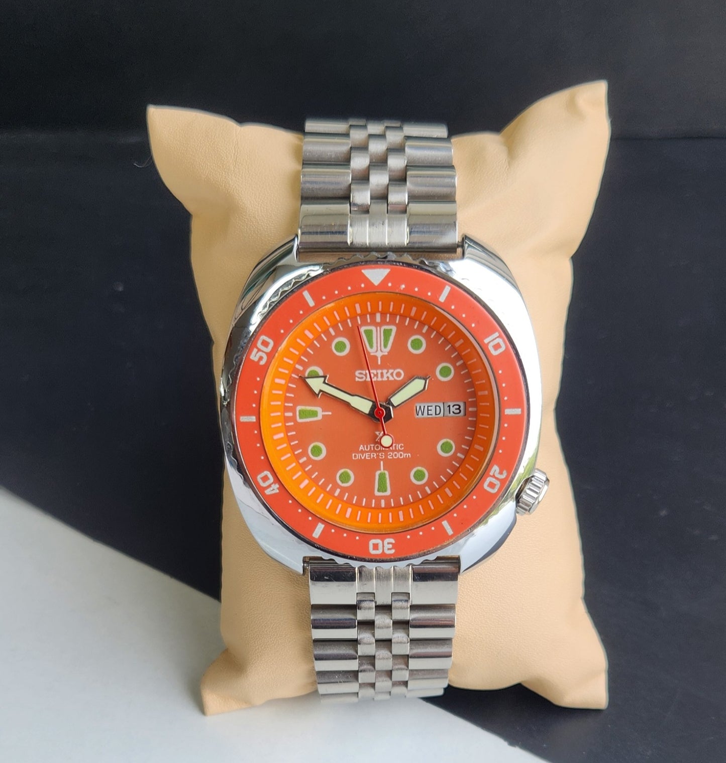 Vintage Seiko Turtle Automatic Orange Face Cal. 6309 Day-Date Men's Wrist Watch E61