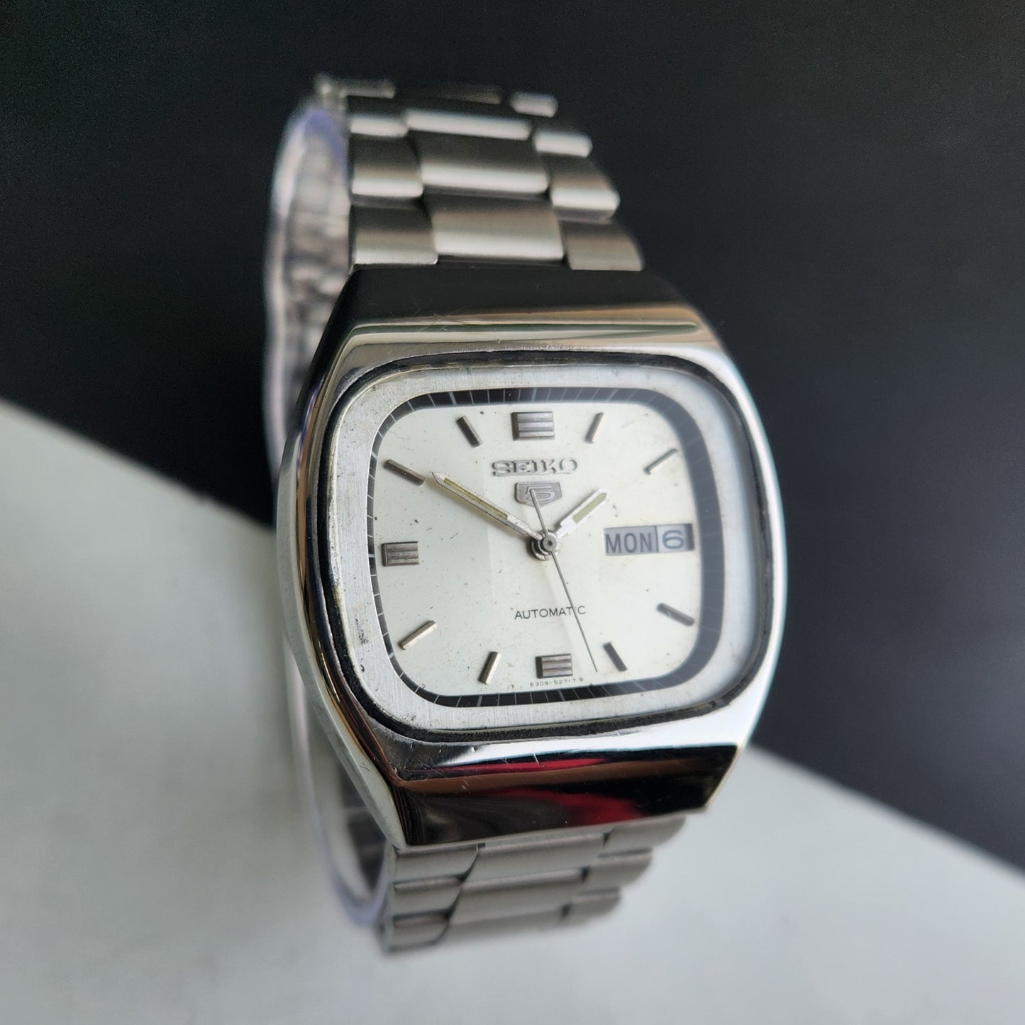 Vintage 1984 Original Seiko 5 Automatic 6309-5230 Silver Face 17 Jewels Day-Date Japanese Men's Wrist Watch EG08