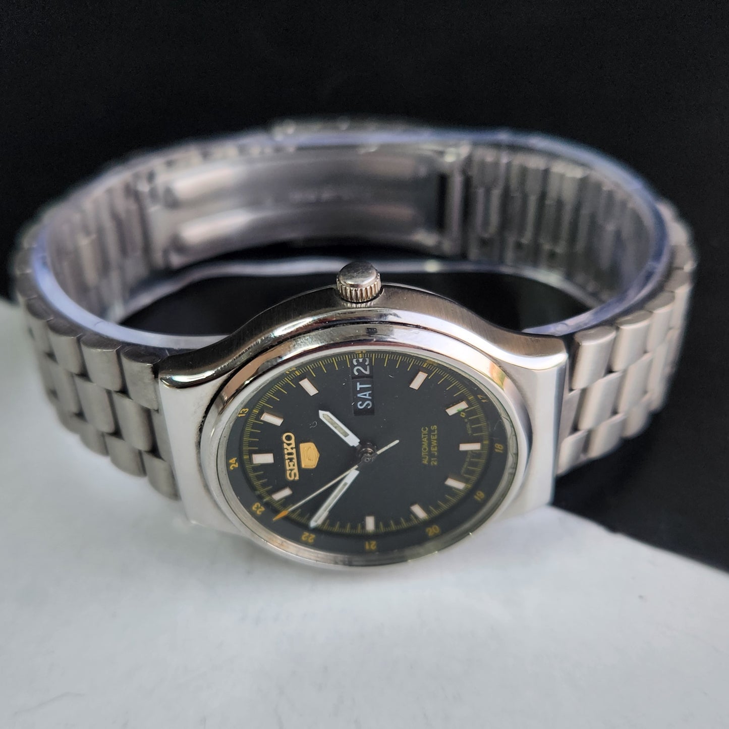 Vintage 1985 Original Seiko 5 Automatic 6319-606A Black Face 21 Jewels Day-Date Japanese Men's Wrist Watch EG09