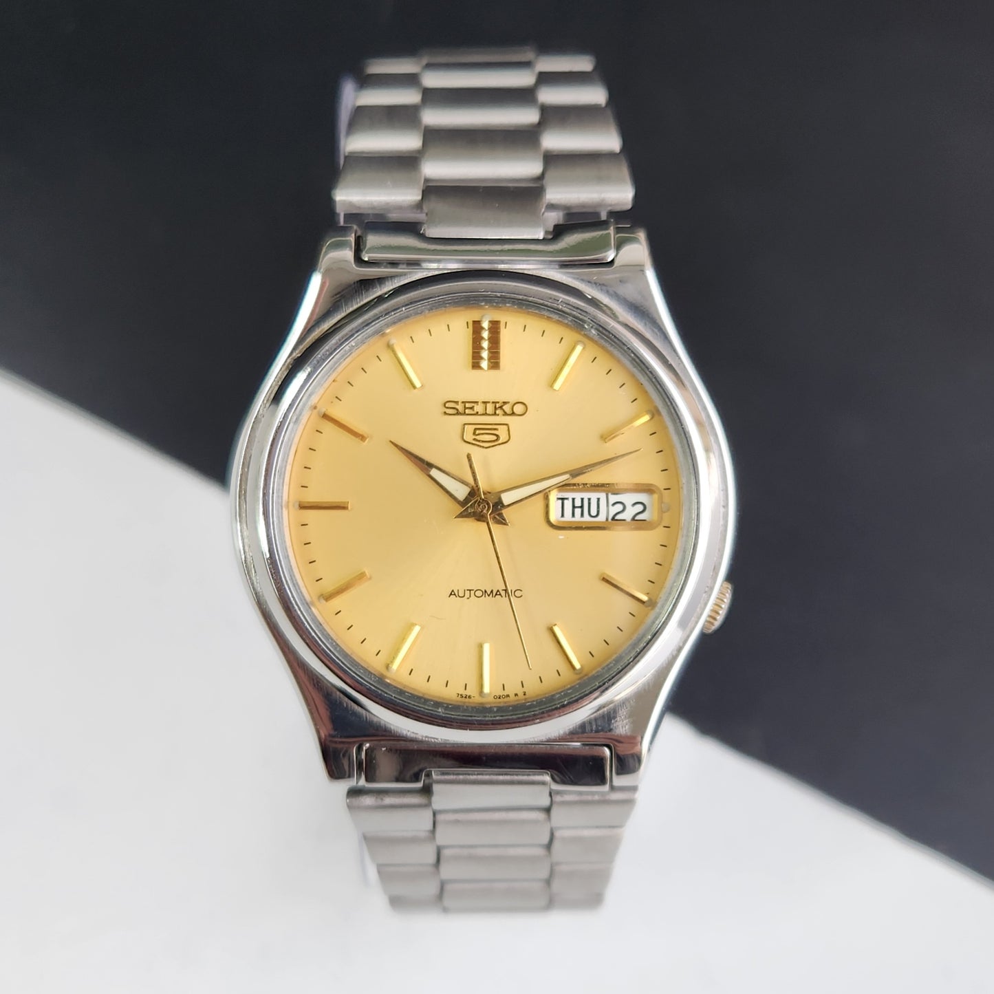 Vintage 1996 Original Seiko 5 Automatic 7S26-3160 Golden Face 21 Jewels Day-Date Japanese Men's Wrist Watch EG11
