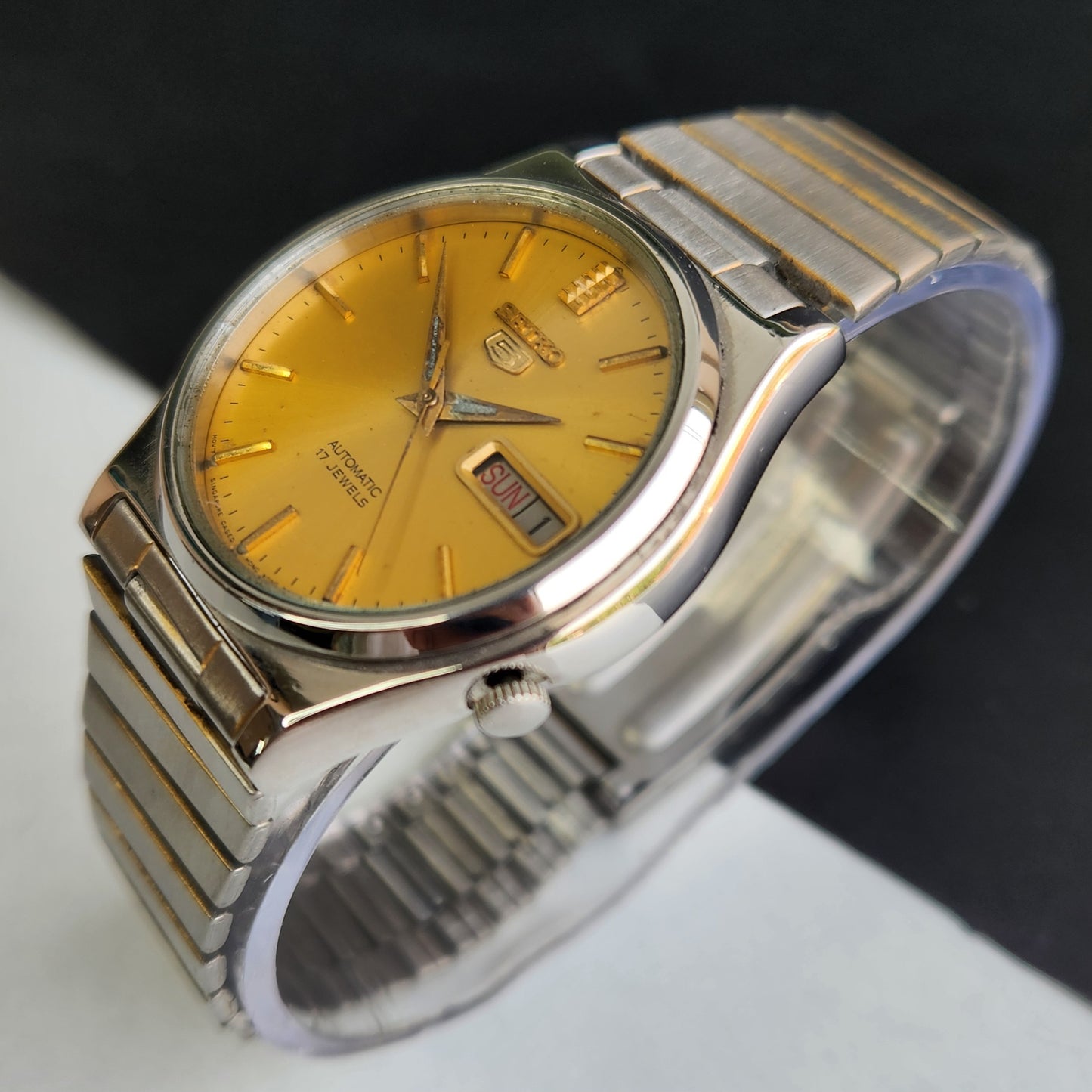 Vintage 1976 Original Seiko 5 Automatic 7009-5821 Golden Face 17 Jewels Day-Date Japanese Men's Wrist Watch EG18