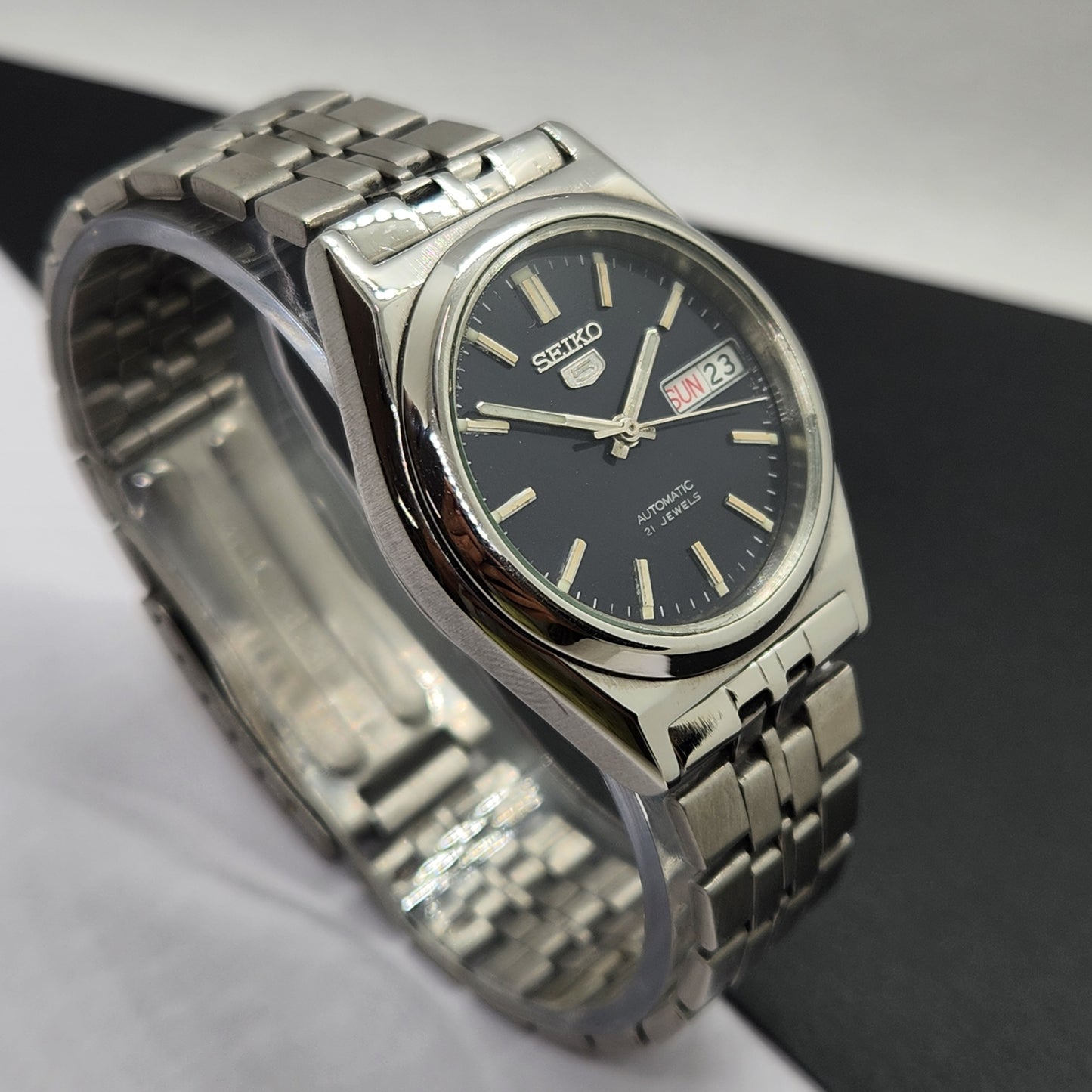 Vintage 1997 Original Seiko 5 Automatic 7S26-0070 Black Face 21 Jewels Day-Date Japanese Men's Wrist Watch EG24