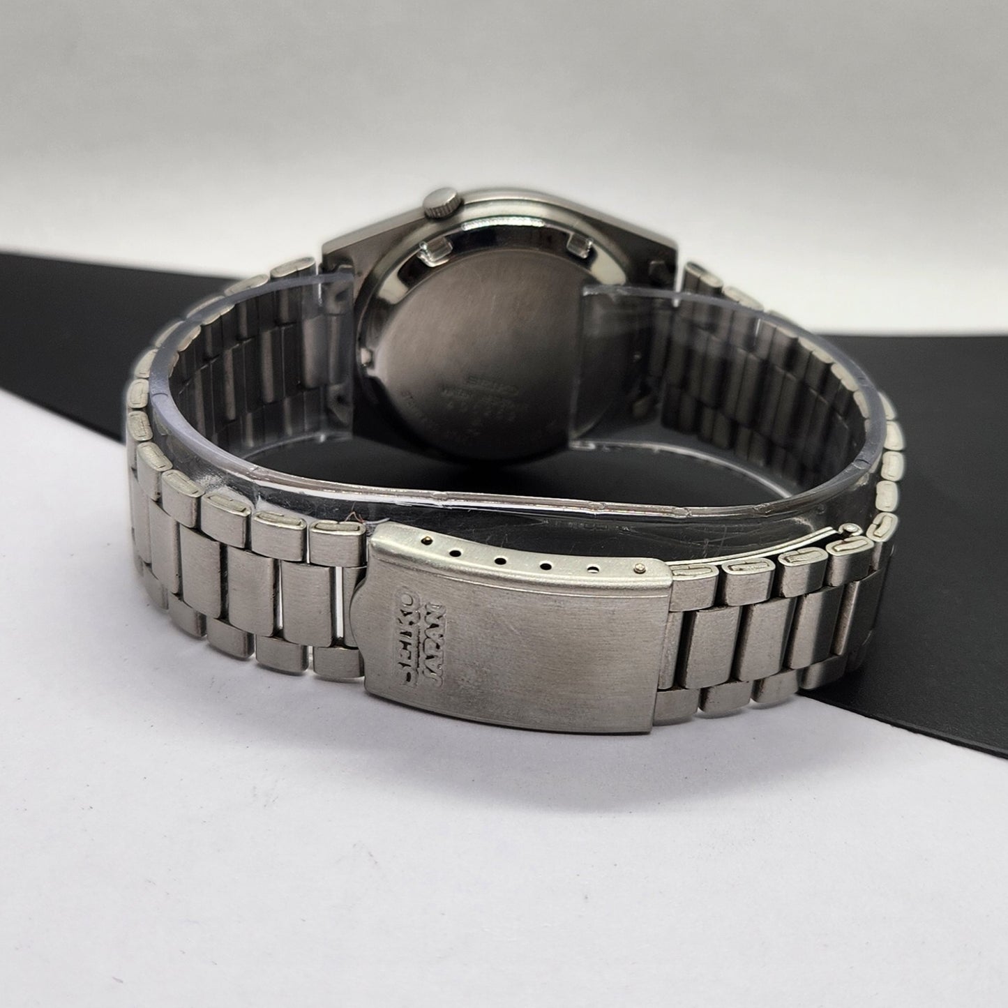 Vintage 1984 Original Seiko 5 Automatic 7009-3020 Gray Face 17 Jewels Day-Date Japanese Men's Wrist Watch EG26