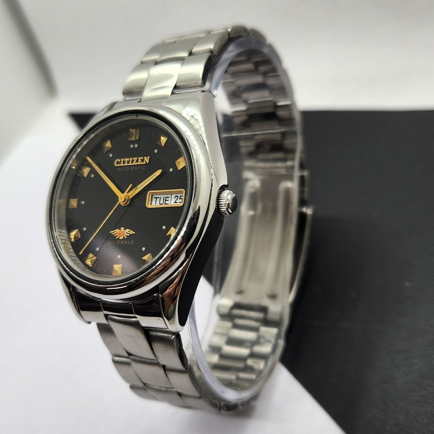 Vintage 1977 Original Citizen Automatic Cal. 8200 Black Face 21 Jewels Day-Date Japanese Men's Wrist Watch EG28