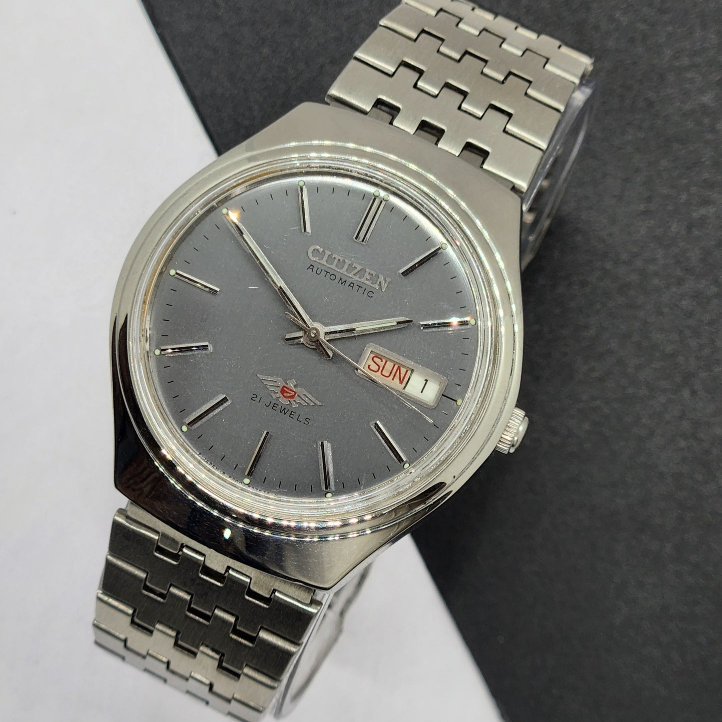 Vintage 1984 Original Citizen Automatic Cal. 8200 Gray Face 21 Jewels Day-Date Japanese Men's Wrist Watch EG31
