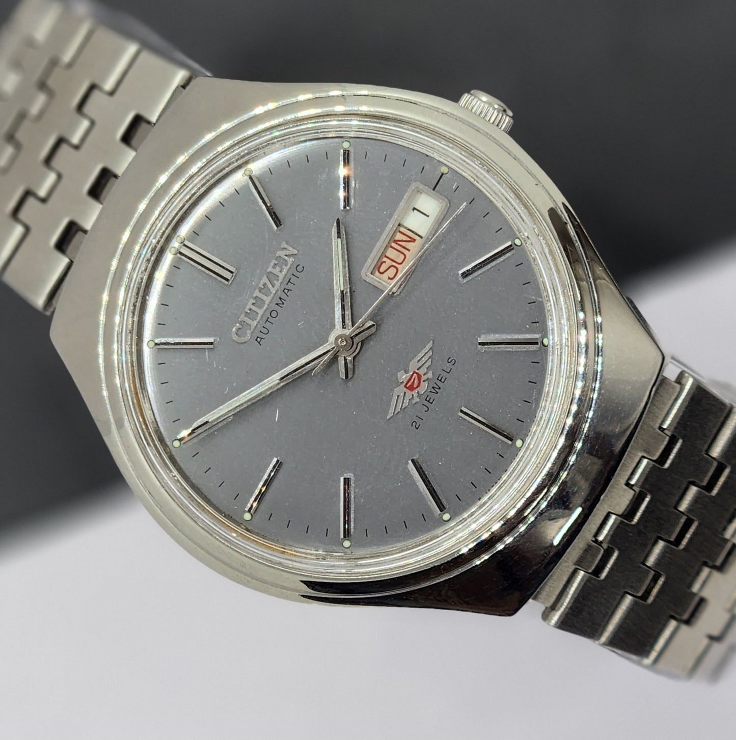 Vintage 1984 Original Citizen Automatic Cal. 8200 Gray Face 21 Jewels Day-Date Japanese Men's Wrist Watch EG31
