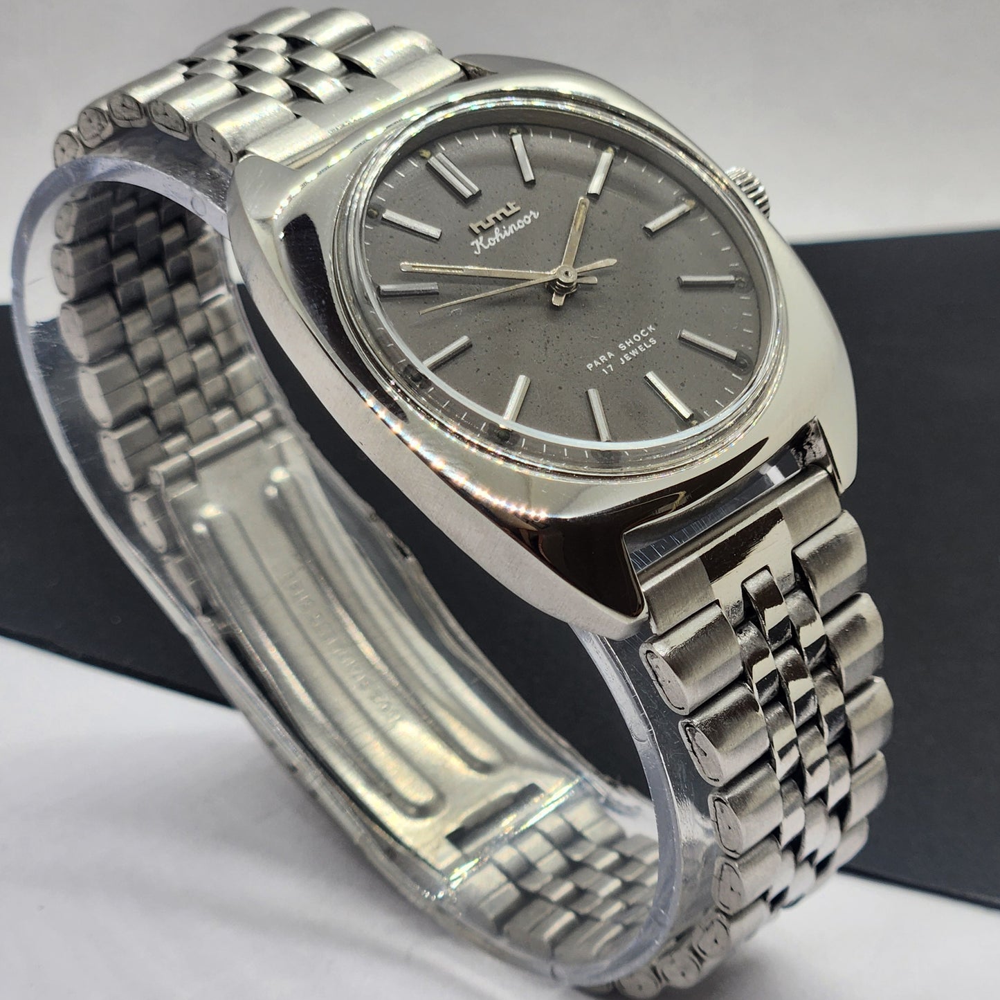Vintage Original HMT Kohinoor Hand Winding 17 Jewels Gray Face Silver Bracelet Men's Wrist Watch F26