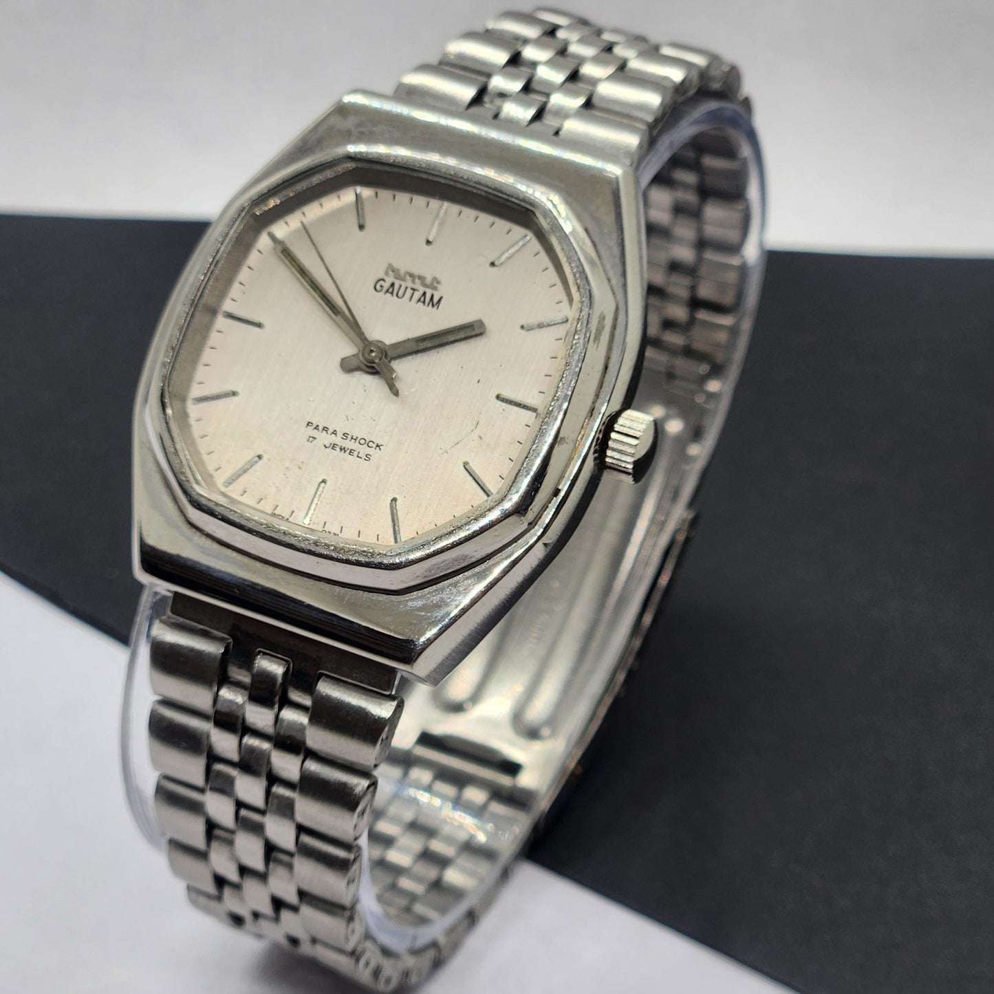 Vintage Original HMT Gautam Hand Winding 17 Jewels Silver Face Silver Bracelet Men's Wrist Watch F32