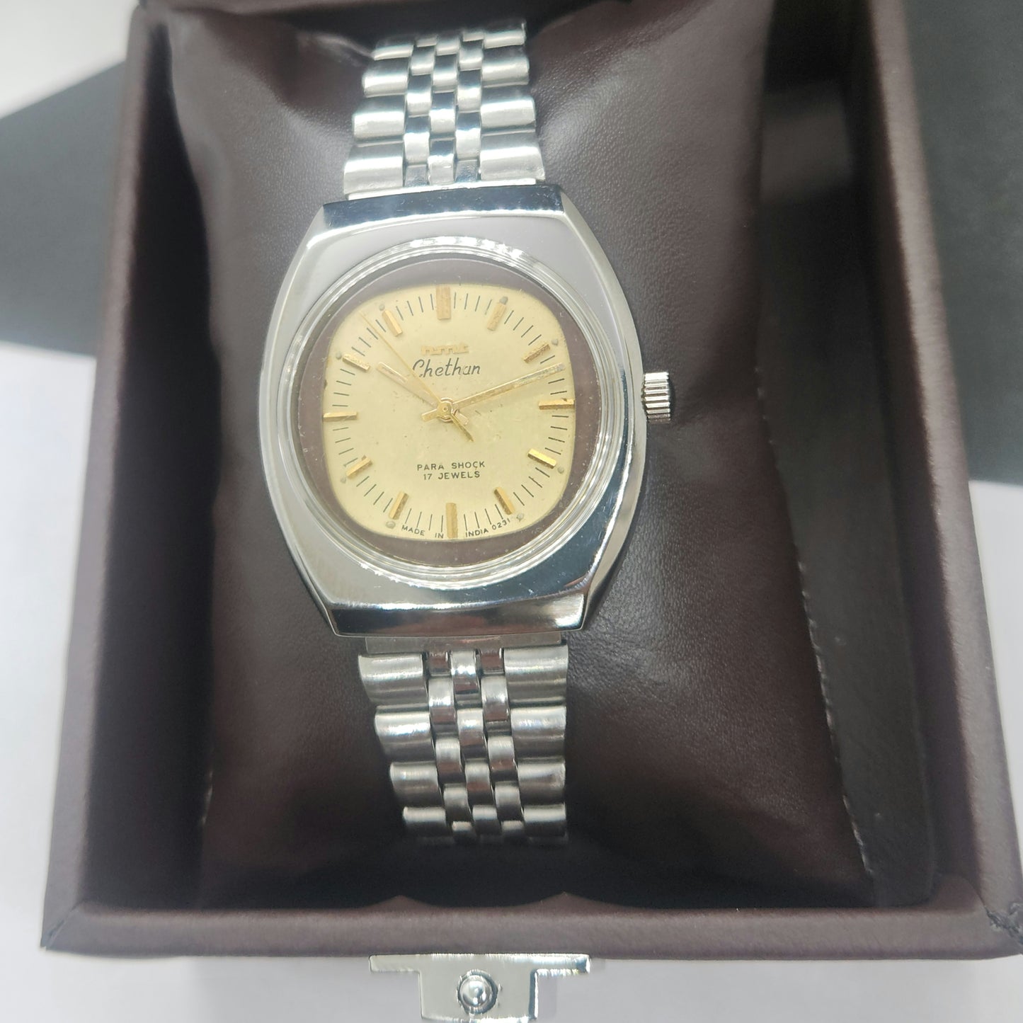 Vintage Original HMT Chethan Hand Winding 17 Jewels Golden Face Silver Bracelet Men's Wrist Watch F36