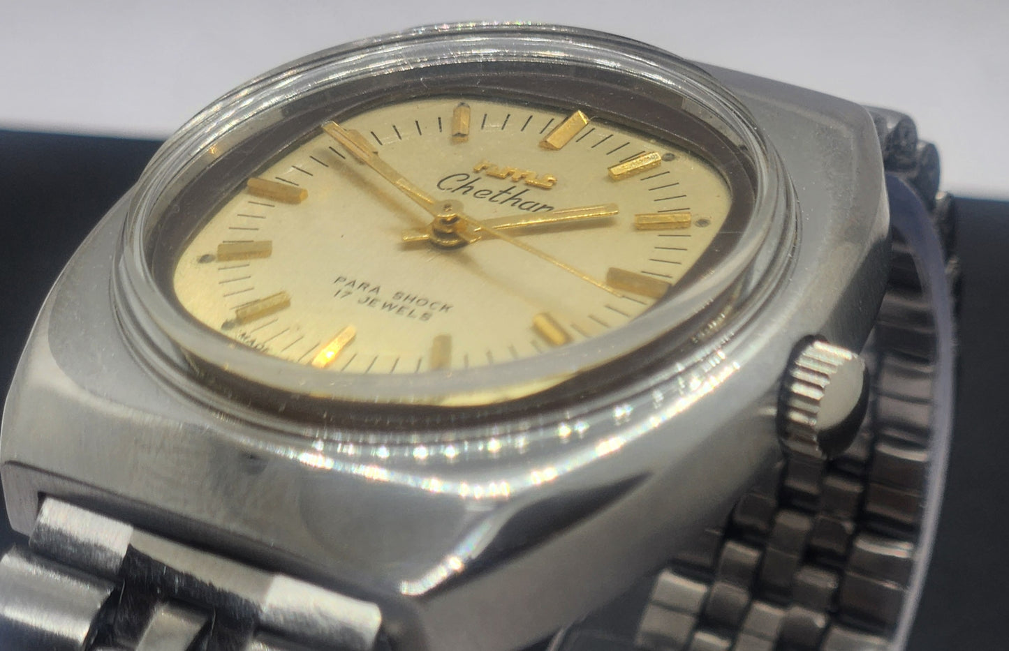 Vintage Original HMT Chethan Hand Winding 17 Jewels Golden Face Silver Bracelet Men's Wrist Watch F38