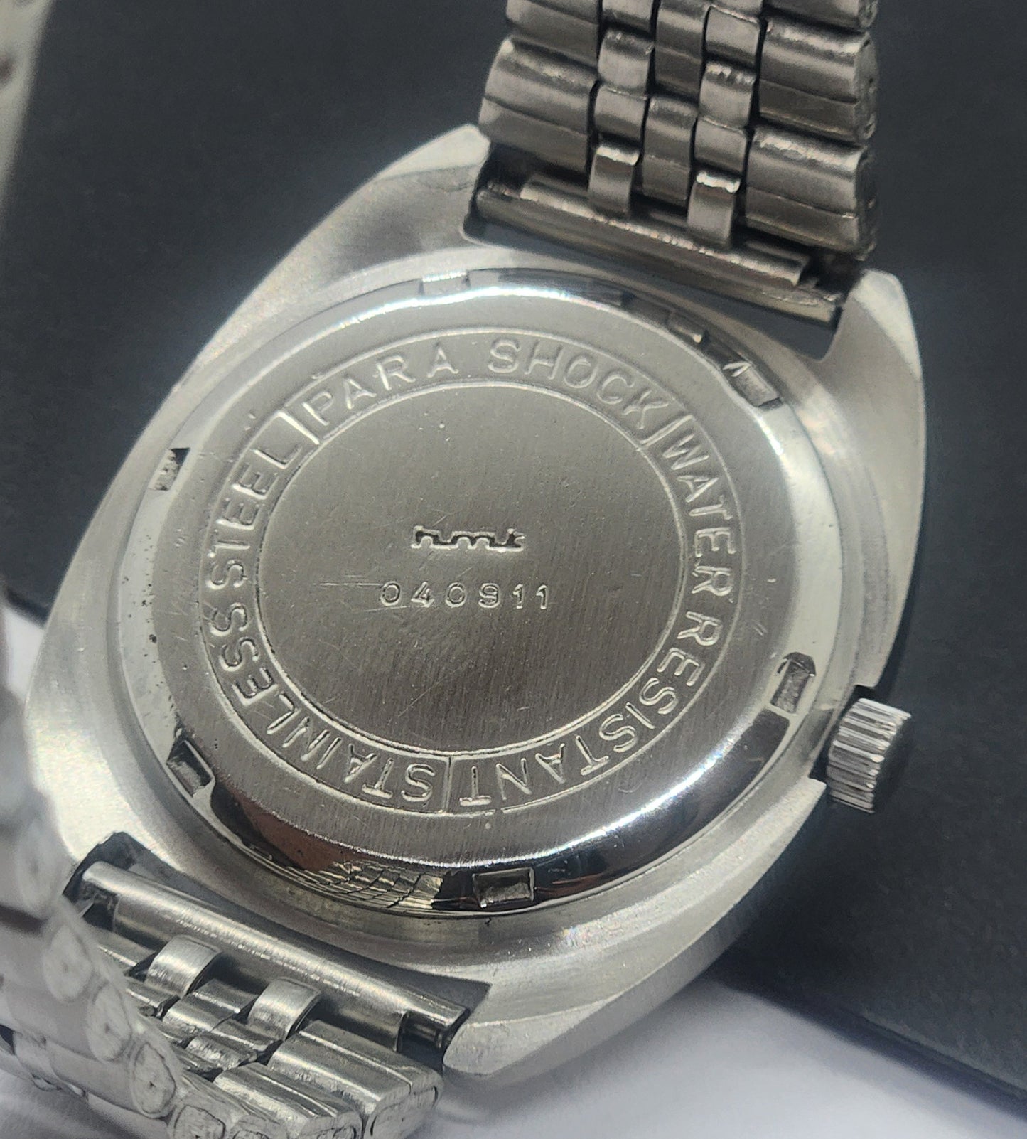 Vintage Original HMT Vijay Hand Winding 17 Jewels Black Face Silver Bracelet Men's Wrist Watch F39
