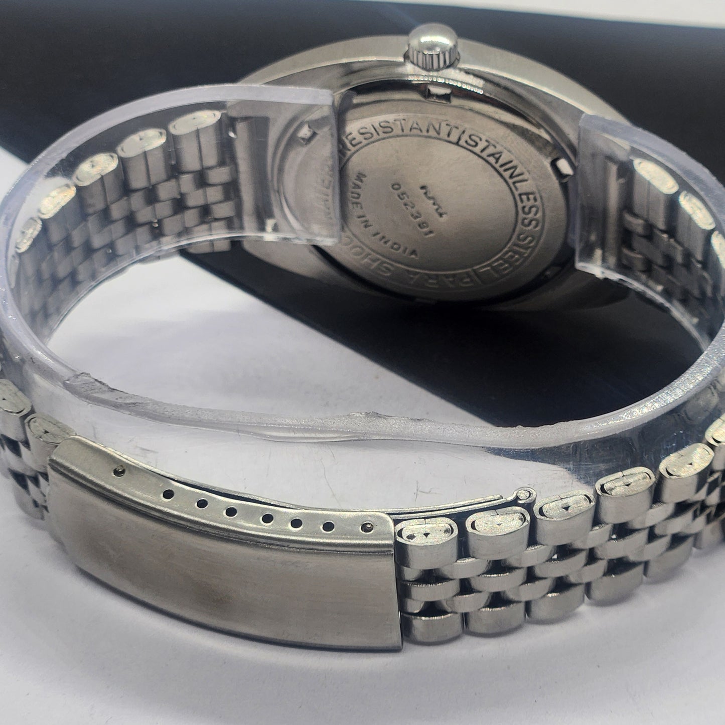 Vintage Original HMT Vijay Hand Winding 17 Jewels Golden Face Silver Bracelet Men's Wrist Watch F40
