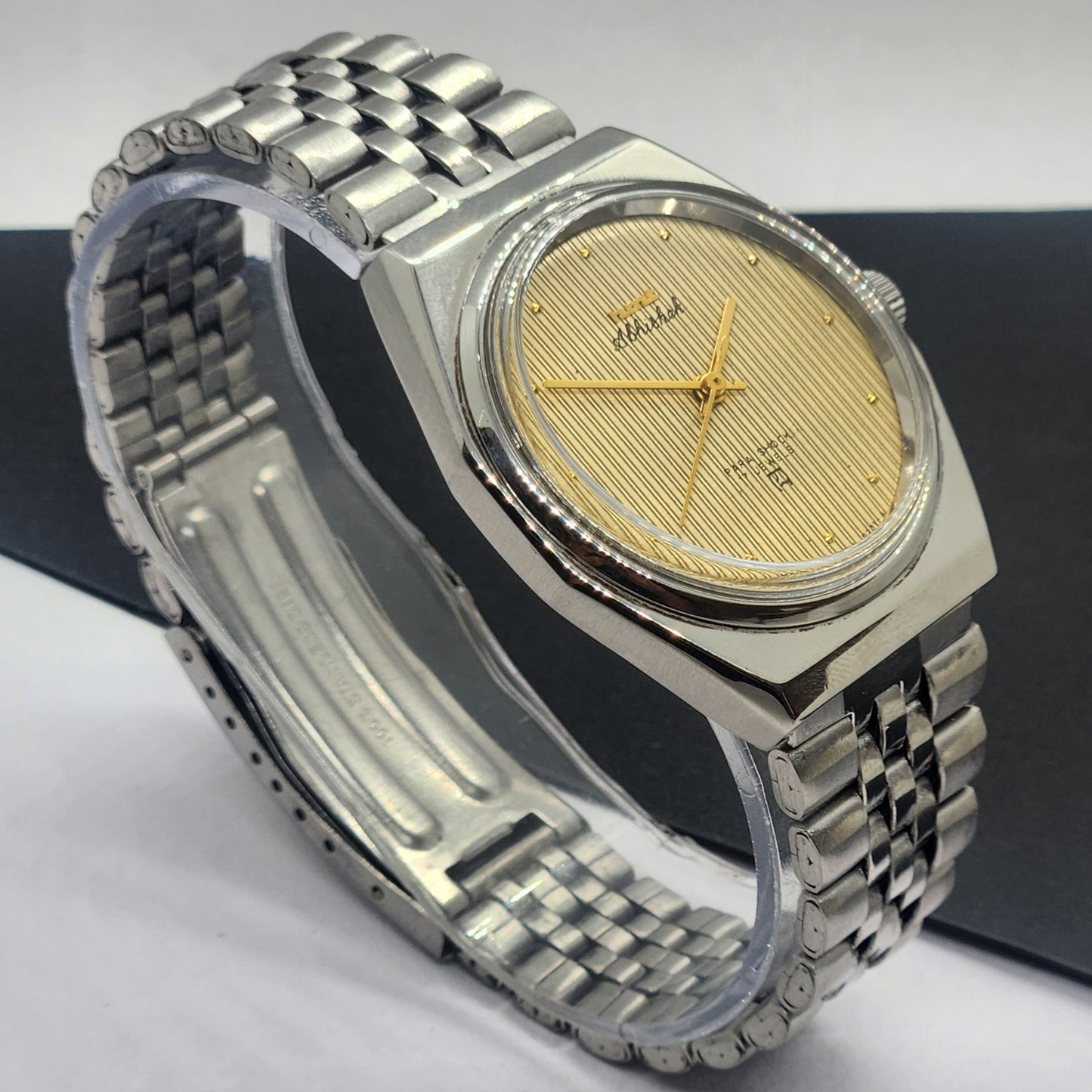Vintage Original HMT Abhishek Hand Winding 17 Jewels Golden Face Silver Bracelet Men's Wrist Watch F48