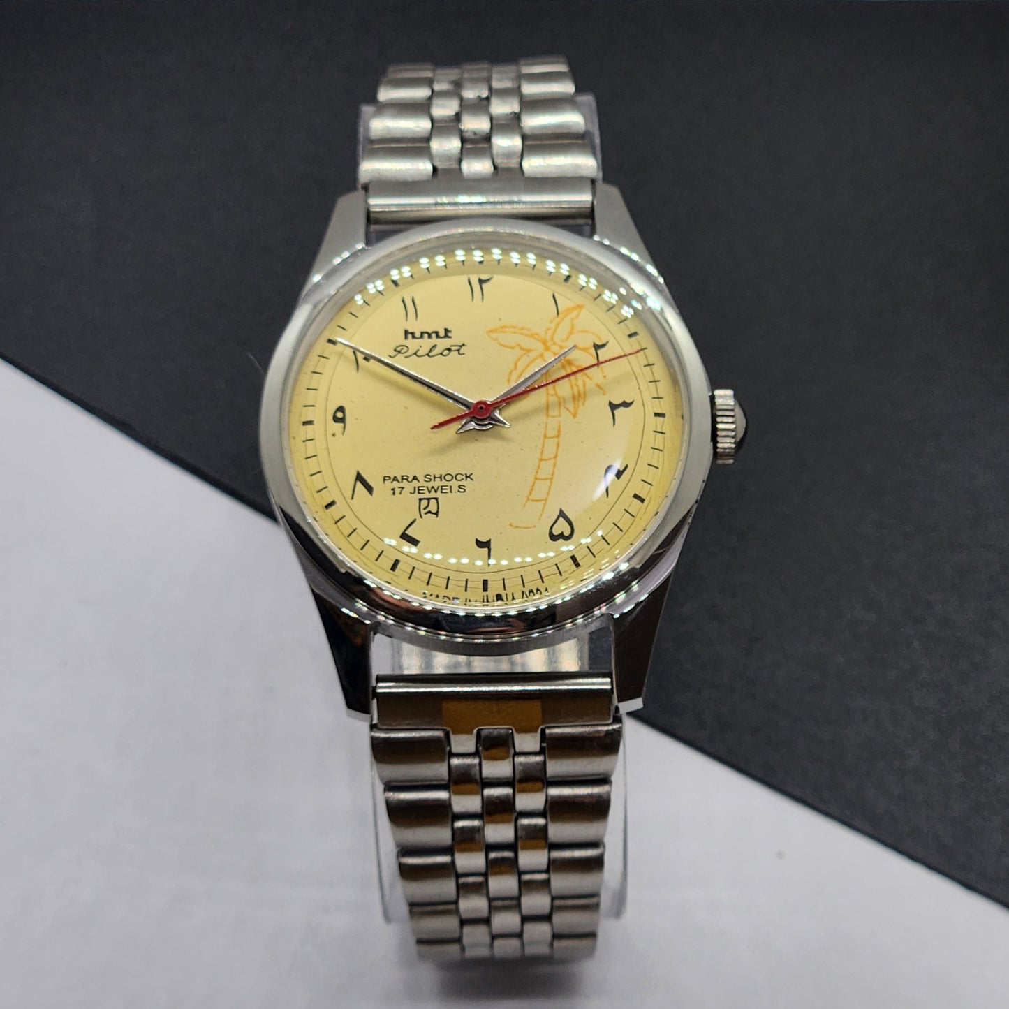 Vintage HMT Pilot Hand Winding 17 Jewels Yellow Face Jubilee Bracelet Men's Wrist Watch F56