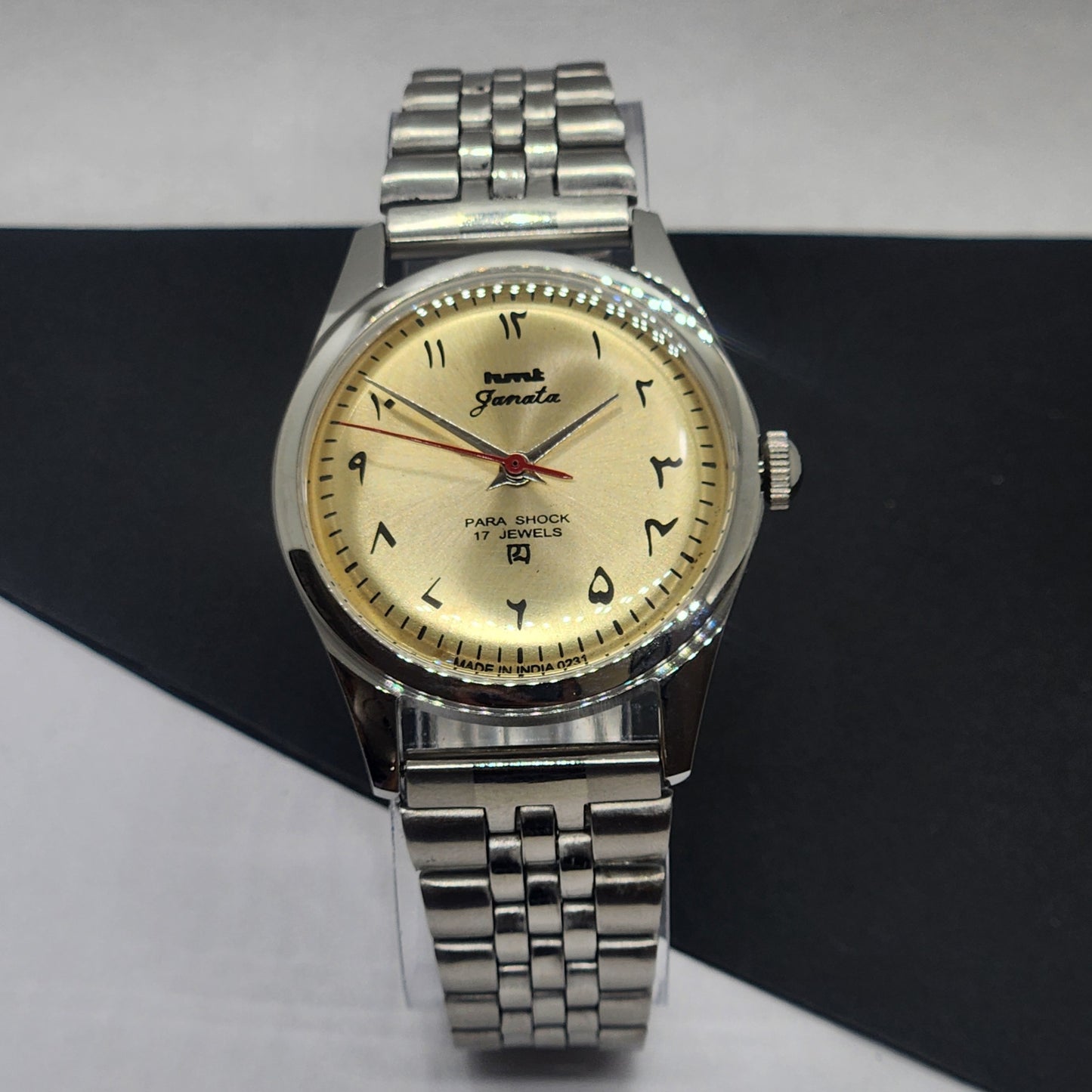 Vintage HMT Janata Urdu Hand Winding 17 Jewels Golden Face Jubilee Bracelet Men's Wrist Watch F59
