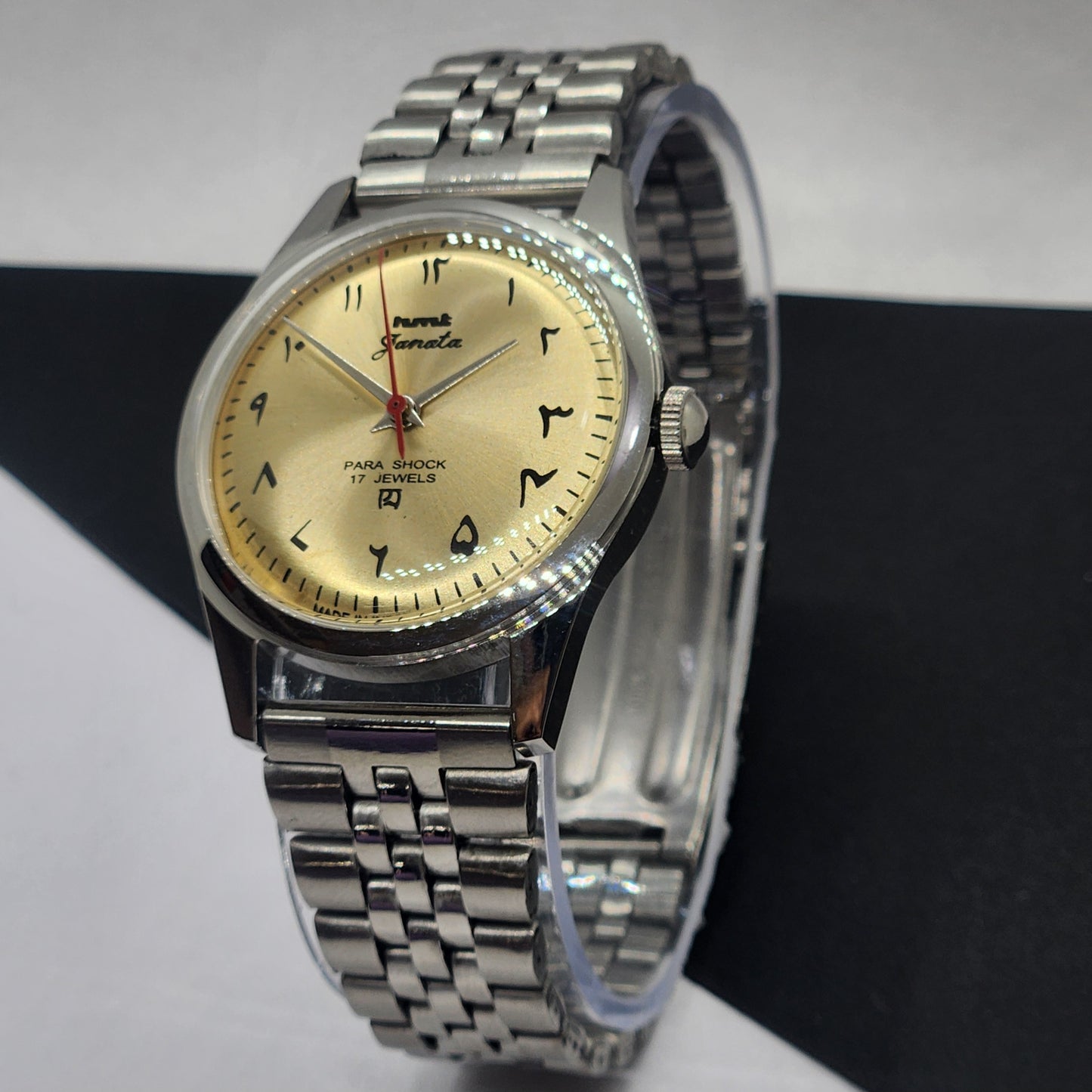 Vintage HMT Janata Urdu Hand Winding 17 Jewels Golden Face Jubilee Bracelet Men's Wrist Watch F59