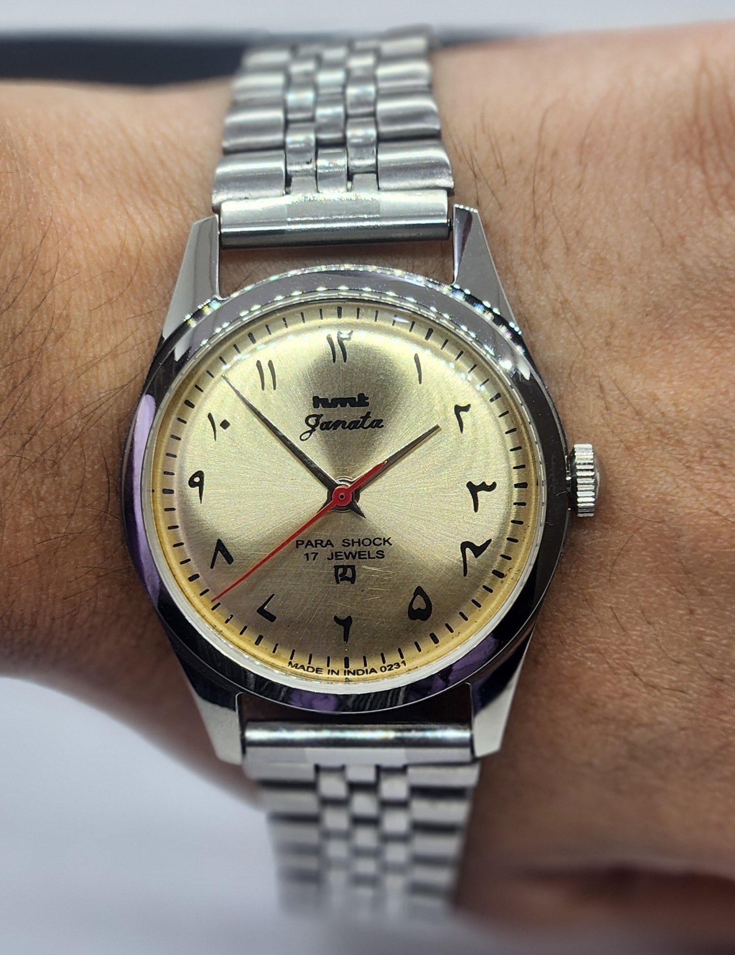 Vintage HMT Janata Urdu Hand Winding 17 Jewels Golden Face Jubilee Bracelet Men's Wrist Watch F59