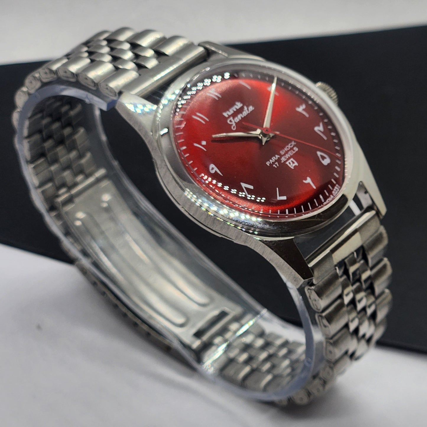 Vintage HMT Janata Urdu Hand Winding 17 Jewels Red Face Jubilee Bracelet Men's Wrist Watch F61