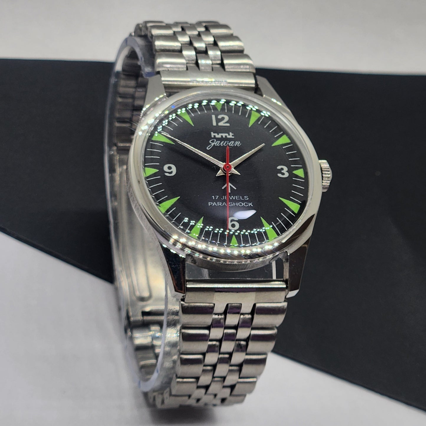 Vintage HMT Jawan Hand Winding 17 Jewels Black Face Jubilee Bracelet Men's Wrist Watch F62