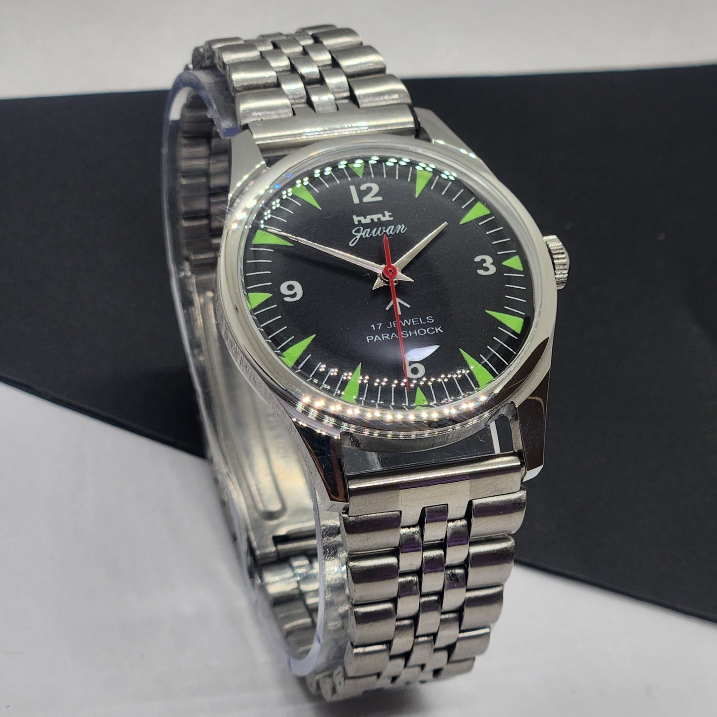 Vintage HMT Jawan Hand Winding 17 Jewels Black Face Jubilee Bracelet Men's Wrist Watch F62