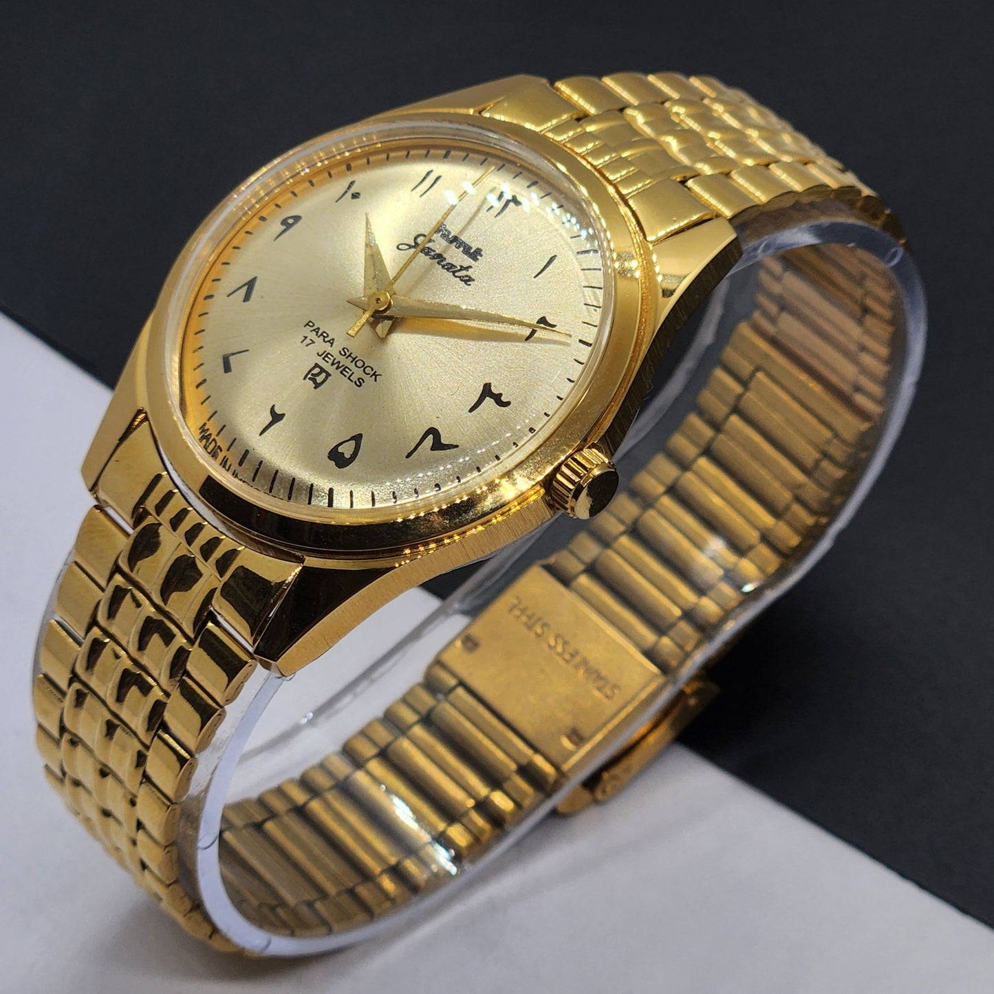 Vintage HMT Janata Urdu Hand Winding 17 Jewels Golden Face 35MM Golden Case Men's Wrist Watch F68