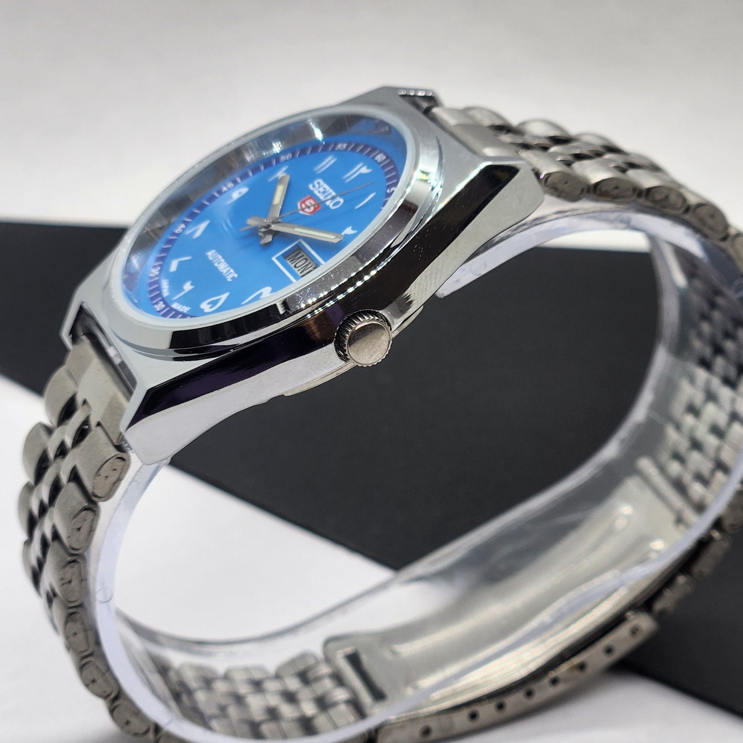 Vintage Mod Seiko 5 Automatic Arabic Blue Face 6309A 17 Jewels Japan Men's Day-Date Wrist Watch F71