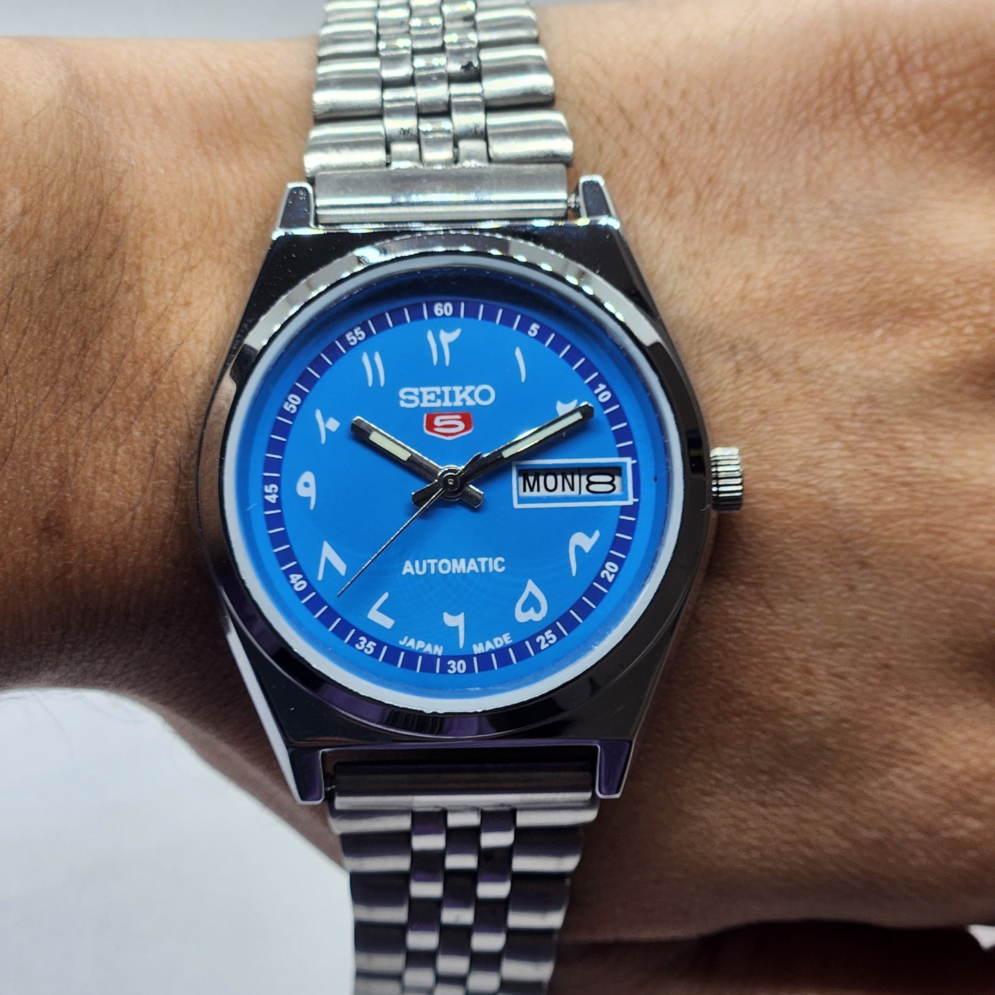 Vintage Mod Seiko 5 Automatic Arabic Blue Face 6309A 17 Jewels Japan Men's Day-Date Wrist Watch F71