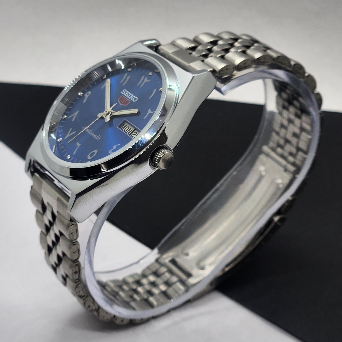 Vintage Mod Seiko 5 Automatic Arabic Blue Face 6309A 17 Jewels Japan Men's Day-Date Wrist Watch F73