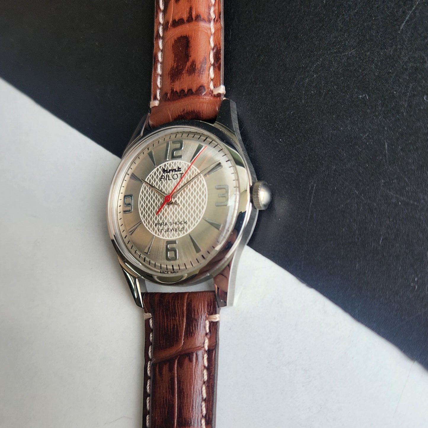 Vintage HMT Pilot Hand Winding 17 Jewels Silver Face Brown Croco Leather Strap Men's Wrist Watch F76