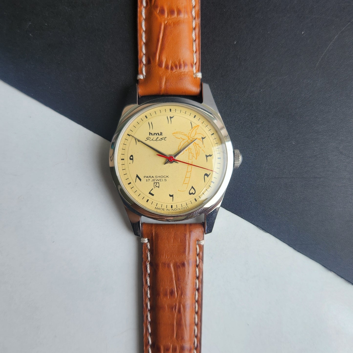 Vintage HMT Pilot Urdu Hand Winding 17 Jewels Yellow Face Brown Croco Leather Strap Men's Wrist Watch F78