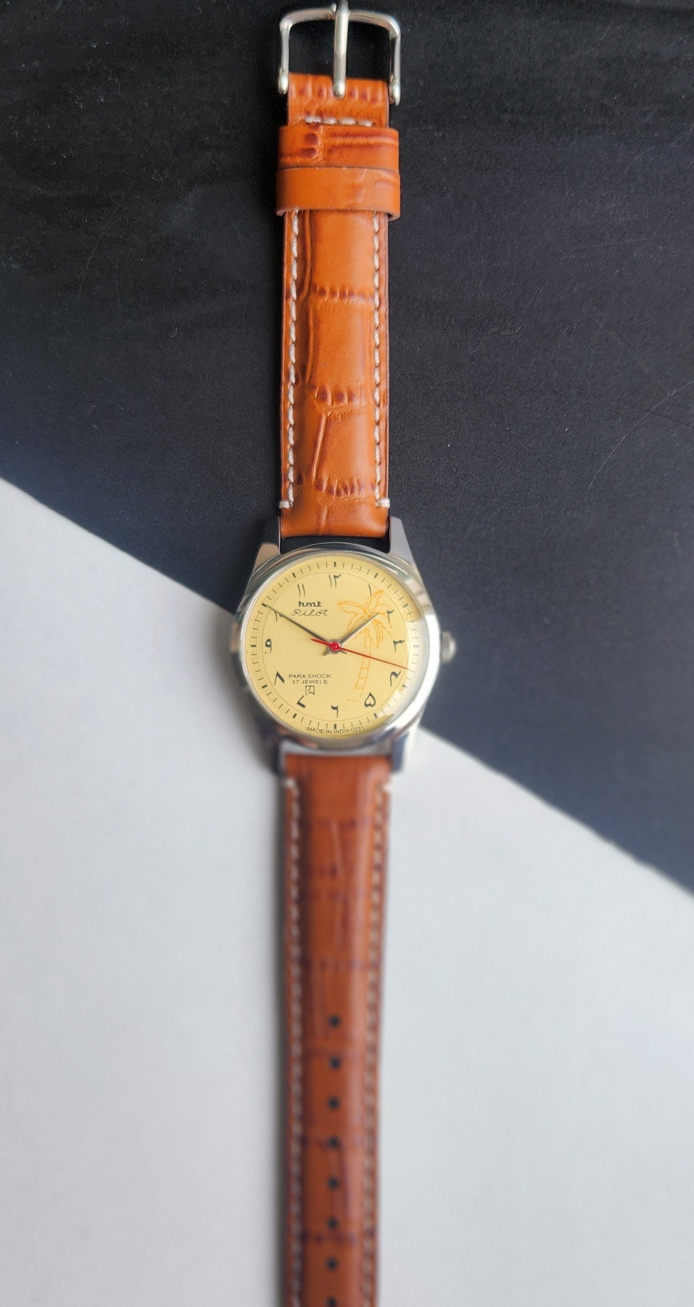 Vintage HMT Pilot Urdu Hand Winding 17 Jewels Yellow Face Brown Croco Leather Strap Men's Wrist Watch F78