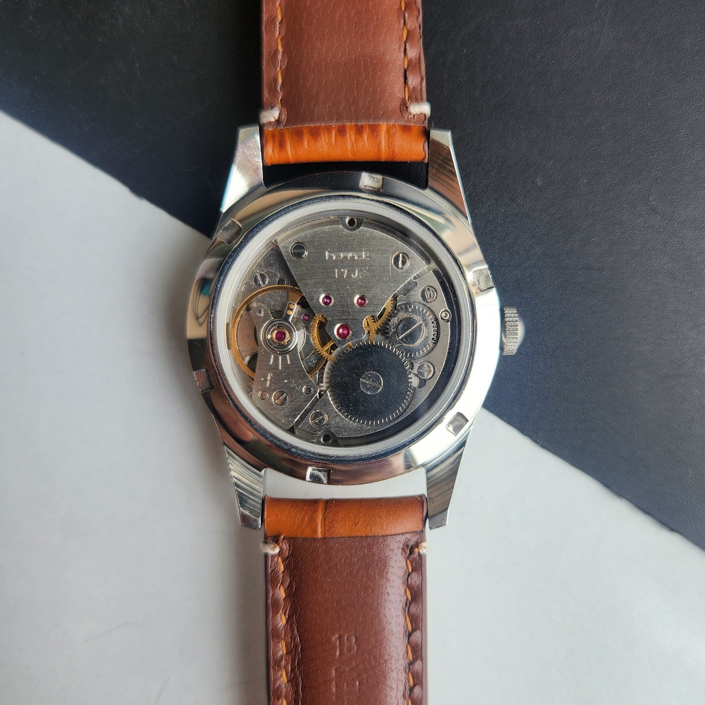 Vintage HMT Pilot Urdu Hand Winding 17 Jewels Yellow Face Brown Croco Leather Strap Men's Wrist Watch F78