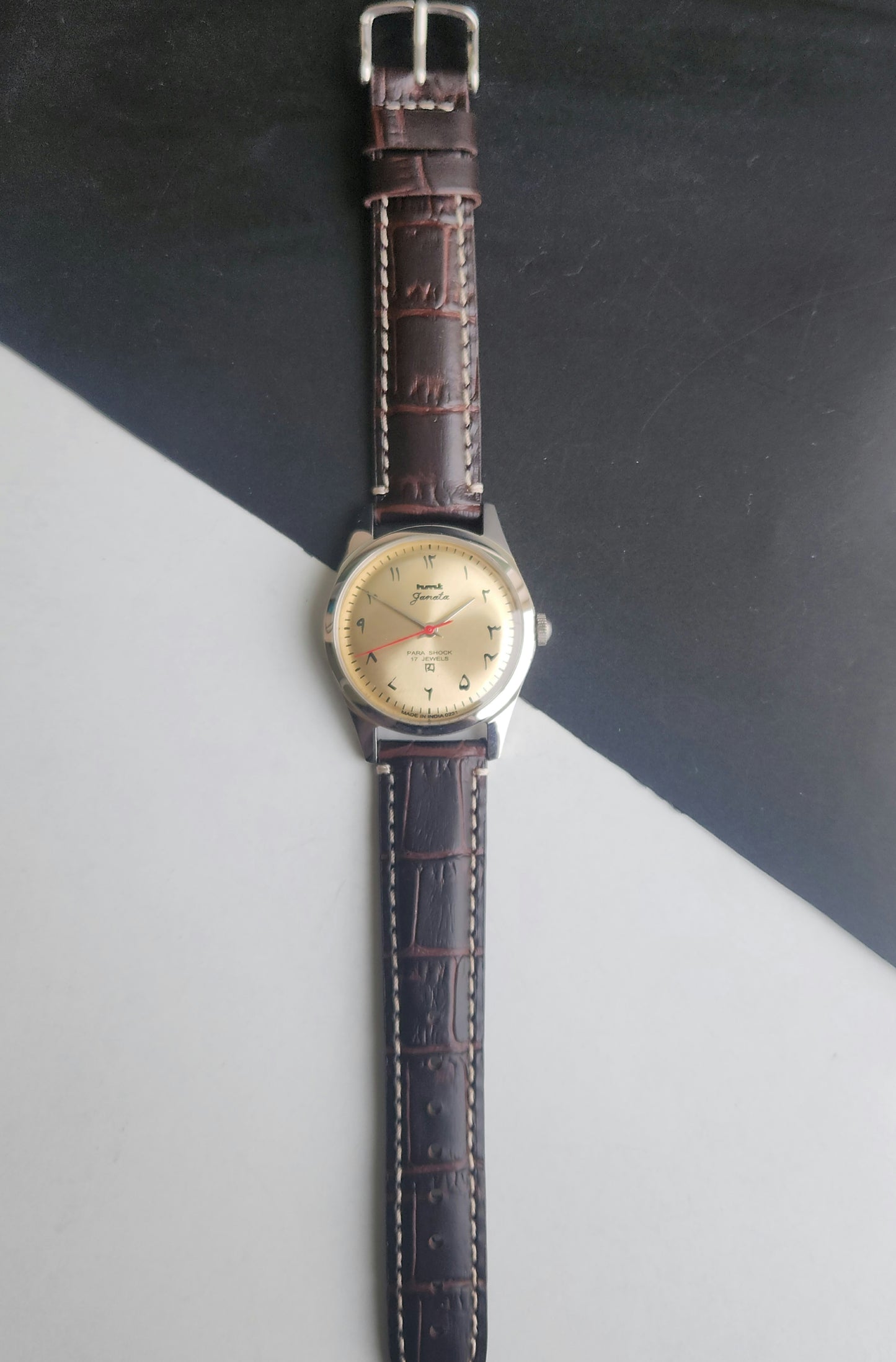 Vintage HMT Janata Urdu Hand Winding 17 Jewels Golden Face Brown Croco Leather Strap Men's Wrist Watch F81