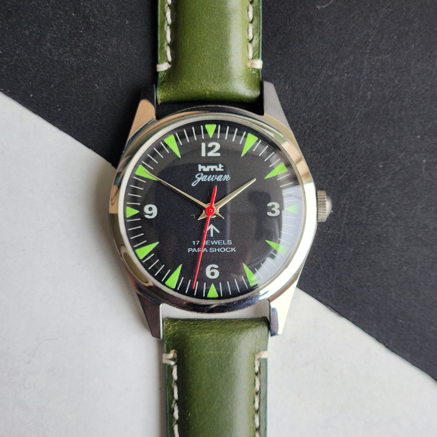 Vintage HMT Jawan Hand Winding 17 Jewels Black Face Green Leather Strap Men's Wrist Watch F84