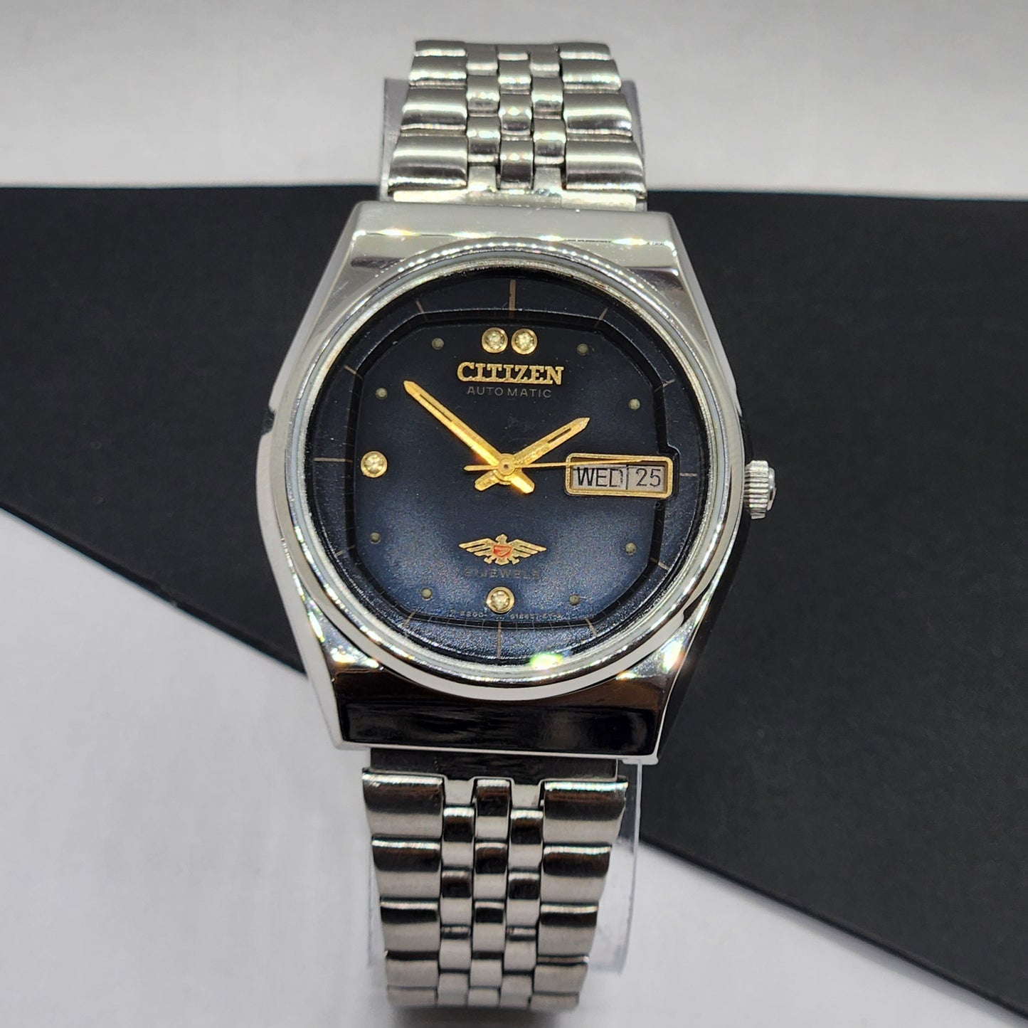 Vintage 1980 Original Citizen Automatic Cal. 8200 Black Face 21 Jewels Day-Date Japanese Men's Wrist Watch EG37