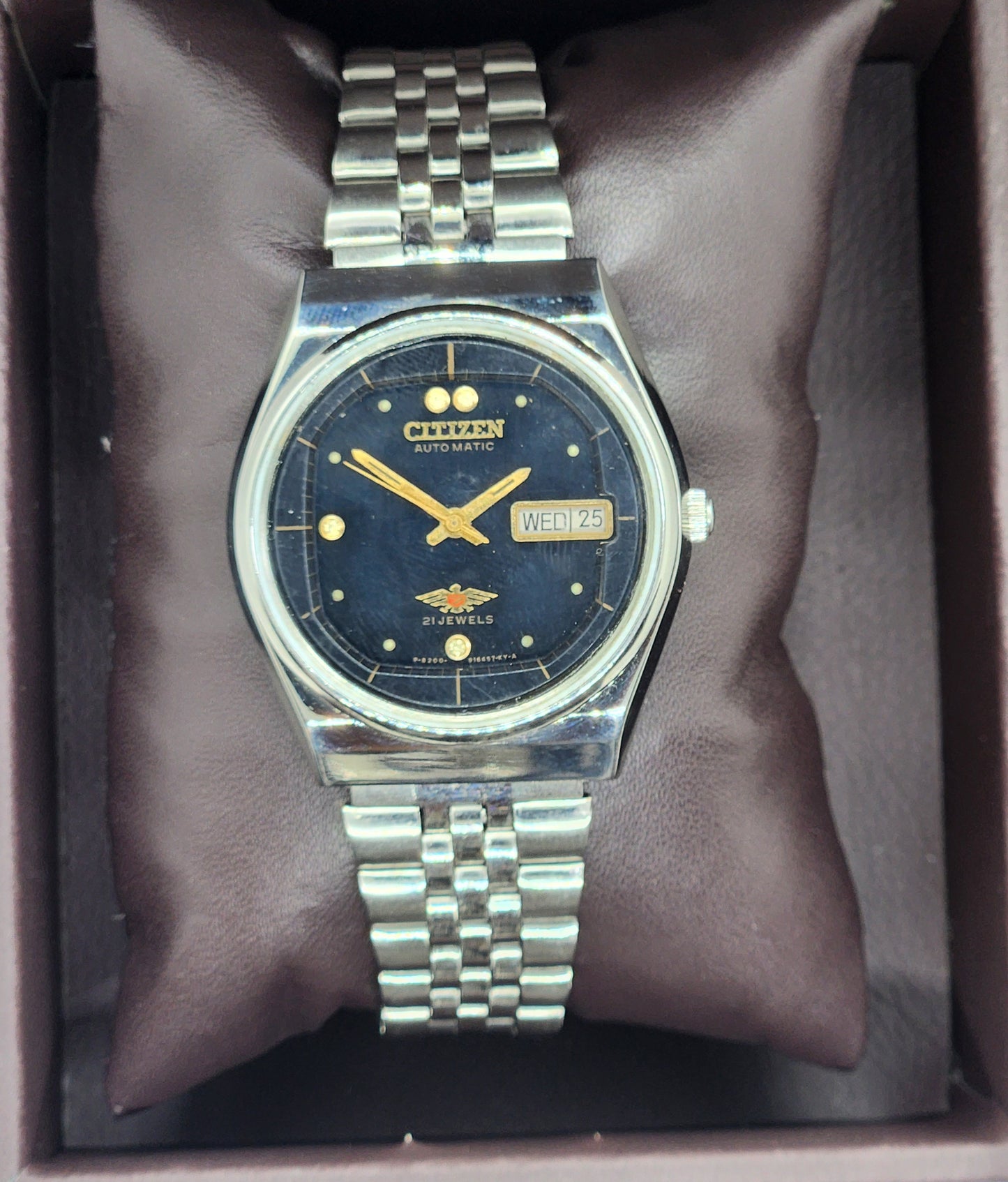 Vintage 1980 Original Citizen Automatic Cal. 8200 Black Face 21 Jewels Day-Date Japanese Men's Wrist Watch EG37