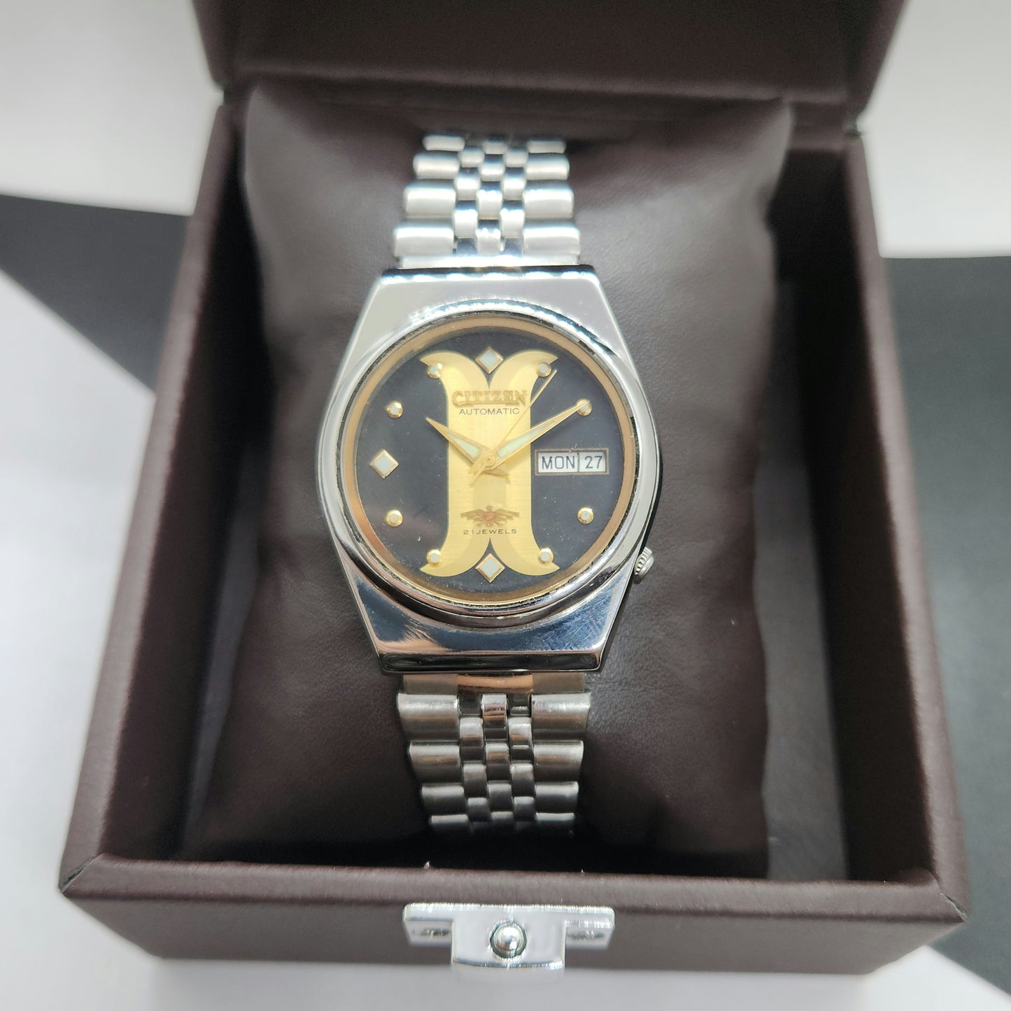 Vintage 1976 Original Citizen Automatic Cal. 8200 Black Face 21 Jewels Day-Date Japanese Men's Wrist Watch EG38