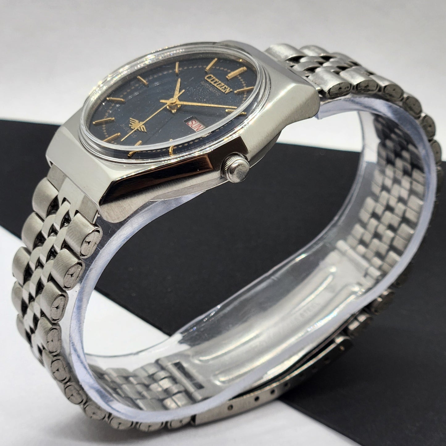 Vintage 1984 Original Citizen Automatic Cal. 8200 Black Face 21 Jewels Day-Date Japanese Men's Wrist Watch EG40