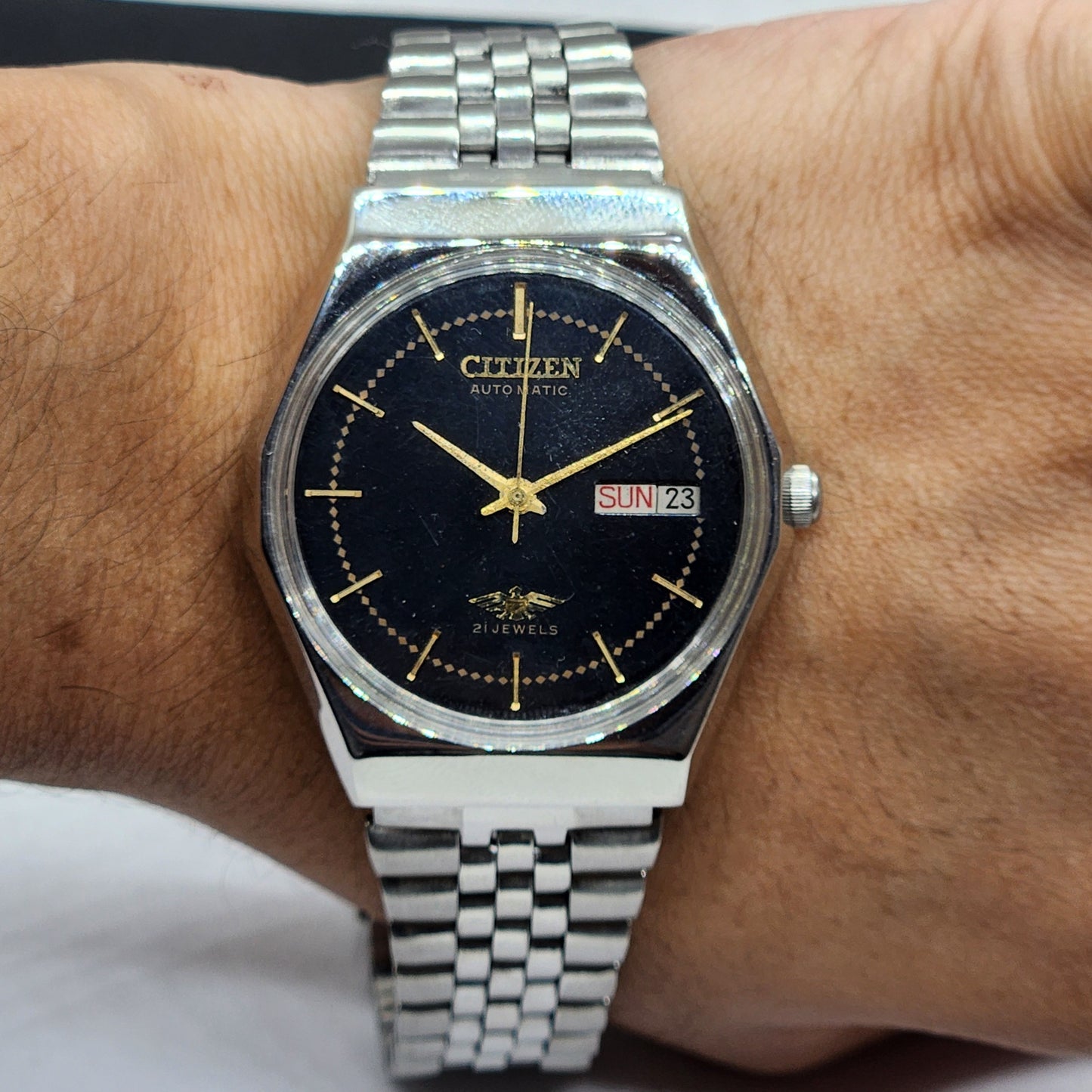 Vintage 1984 Original Citizen Automatic Cal. 8200 Black Face 21 Jewels Day-Date Japanese Men's Wrist Watch EG40