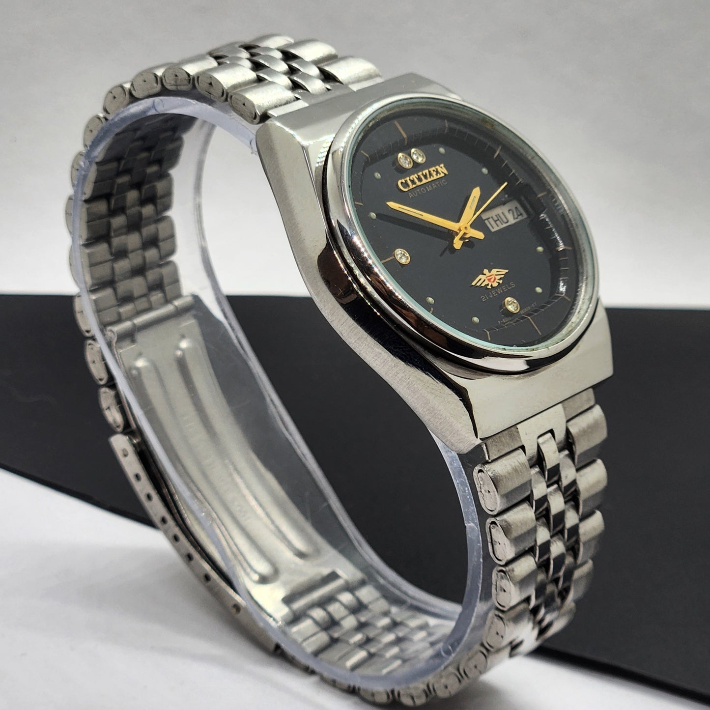 Vintage 1987 Original Citizen Automatic Cal. 8200 Black Face 21 Jewels Day-Date Japanese Men's Wrist Watch EG44