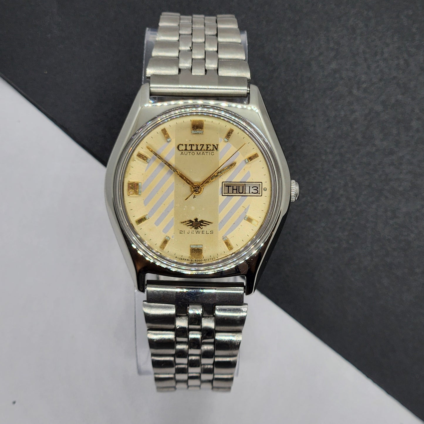 Vintage 1987 Original Citizen Automatic Cal. 8200 Golden Face 21 Jewels Day-Date Japanese Men's Wrist Watch EG45