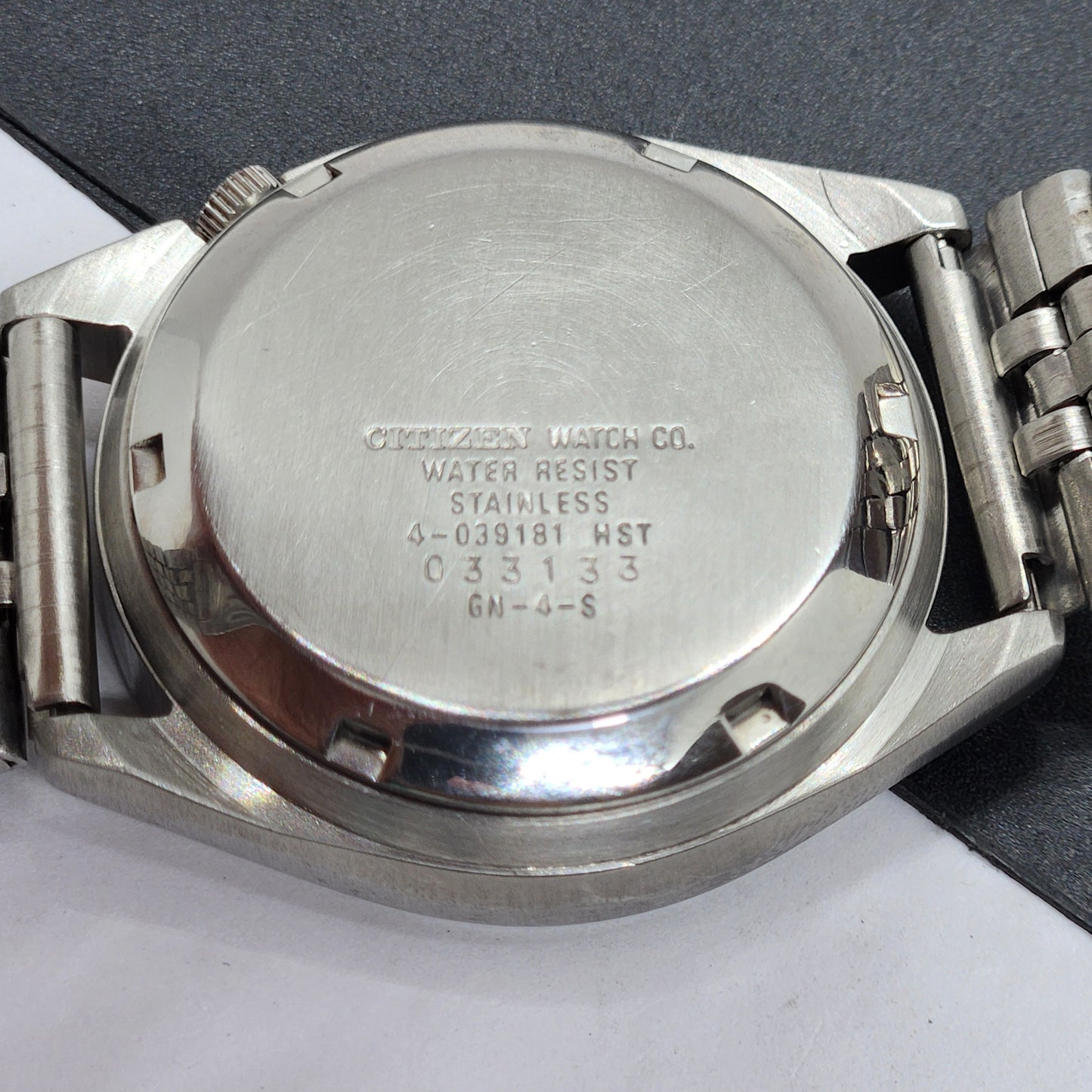 Vintage 1990 Original Citizen Automatic Cal. 8200 White Face 21 Jewels Day-Date Japanese Men's Wrist Watch EG48
