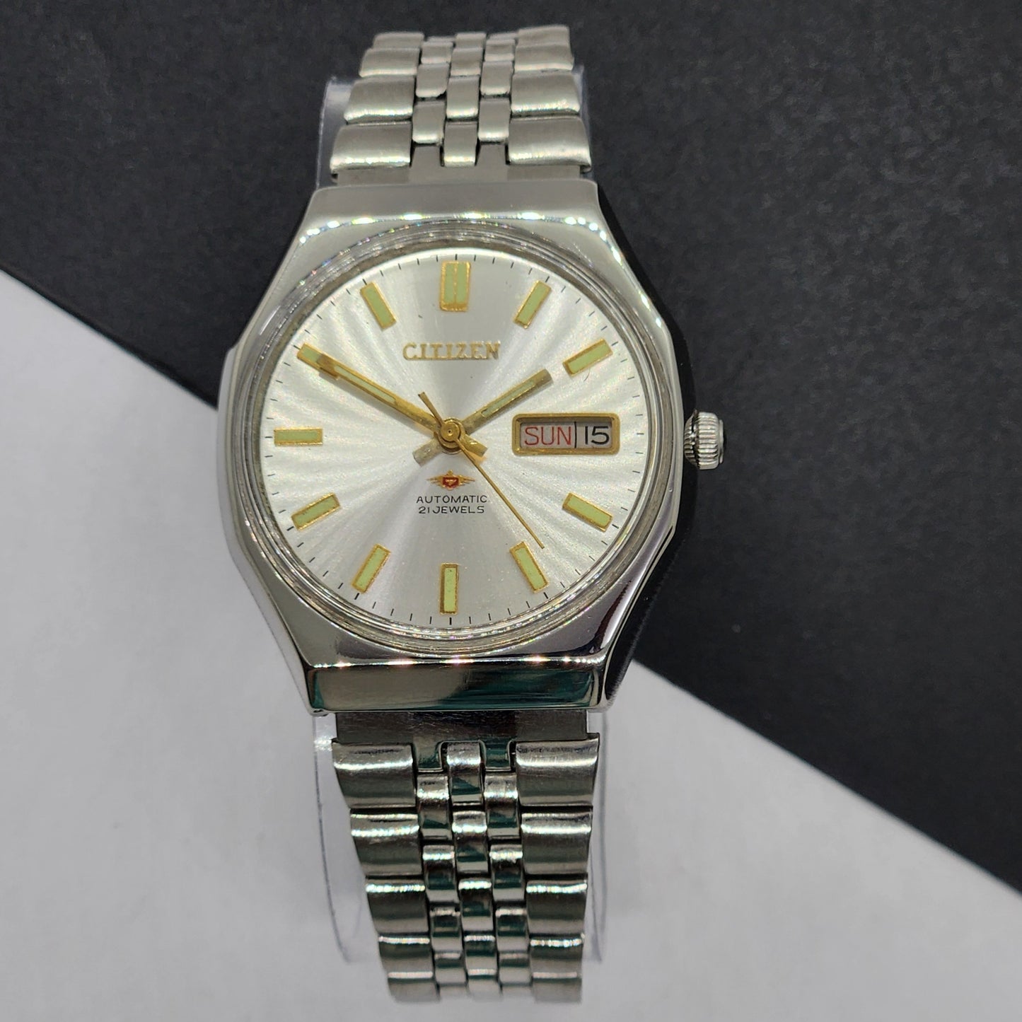 Vintage 1992 Original Citizen Automatic Cal. 8200 White Face 21 Jewels Day-Date Japanese Men's Wrist Watch EG49