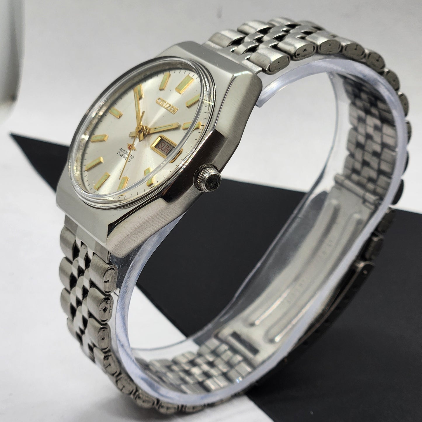 Vintage 1992 Original Citizen Automatic Cal. 8200 White Face 21 Jewels Day-Date Japanese Men's Wrist Watch EG49