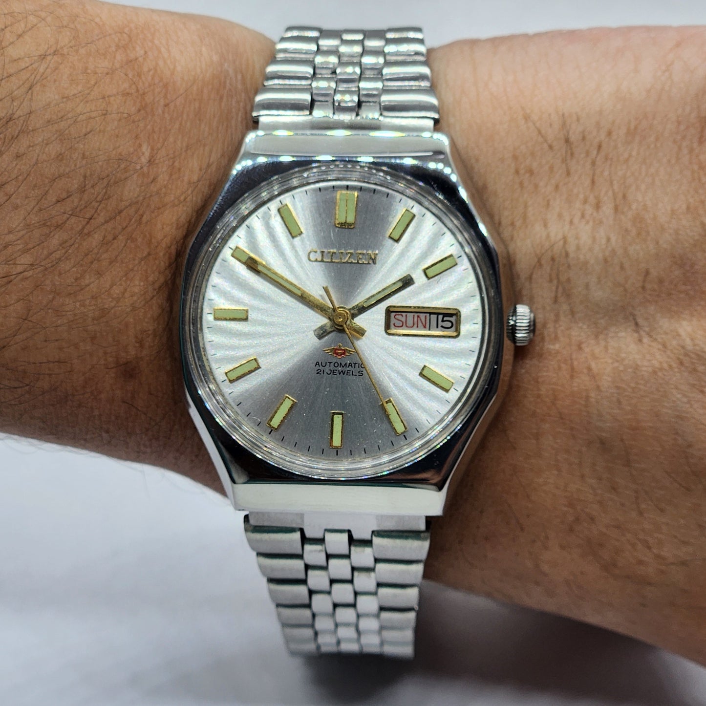 Vintage 1992 Original Citizen Automatic Cal. 8200 White Face 21 Jewels Day-Date Japanese Men's Wrist Watch EG49