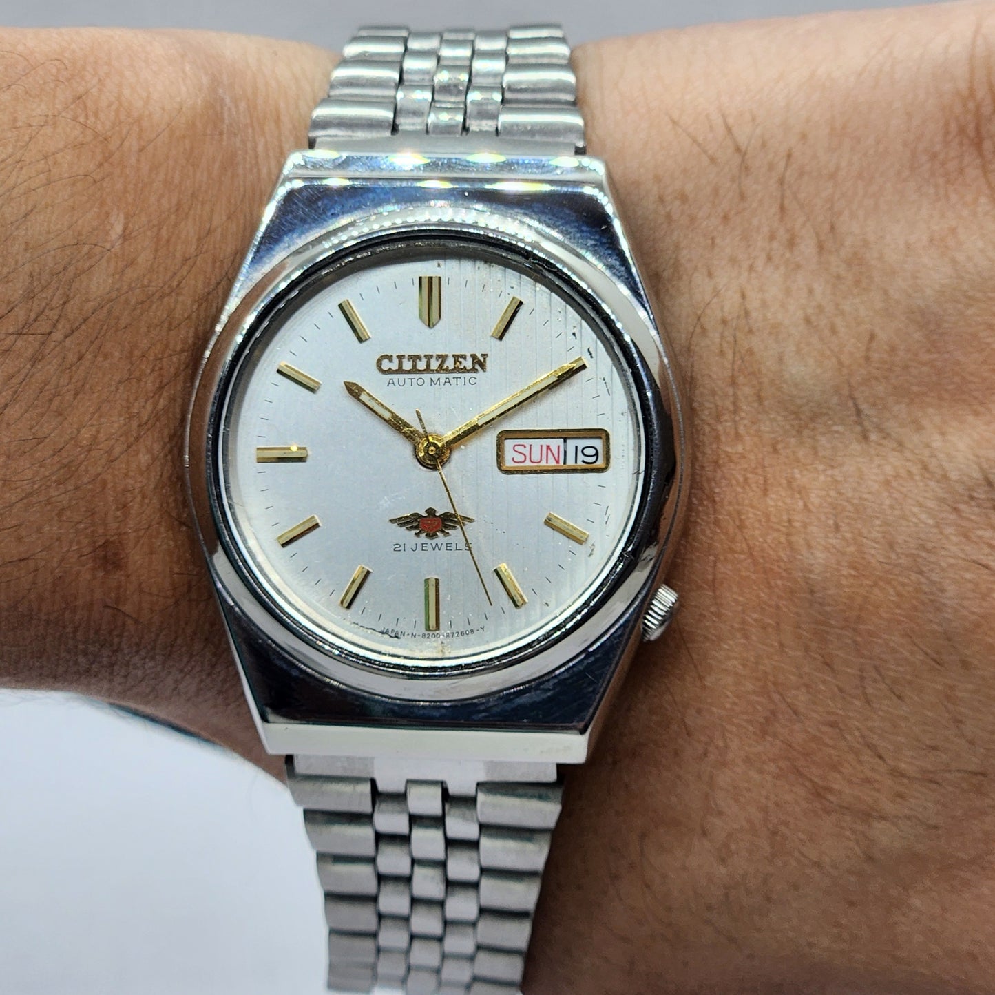 Vintage 1988 Original Citizen Automatic Cal. 8200 White Face 21 Jewels Day-Date Japanese Men's Wrist Watch EG50