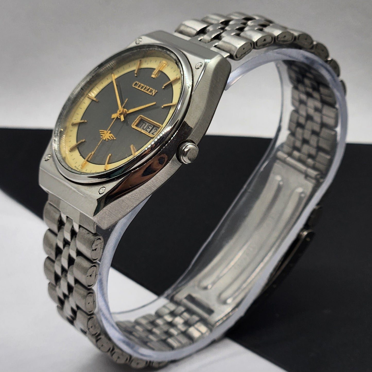 Vintage 1990 Original Citizen Automatic Cal. 8200 Black Face 21 Jewels Day-Date Japanese Men's Wrist Watch EG52