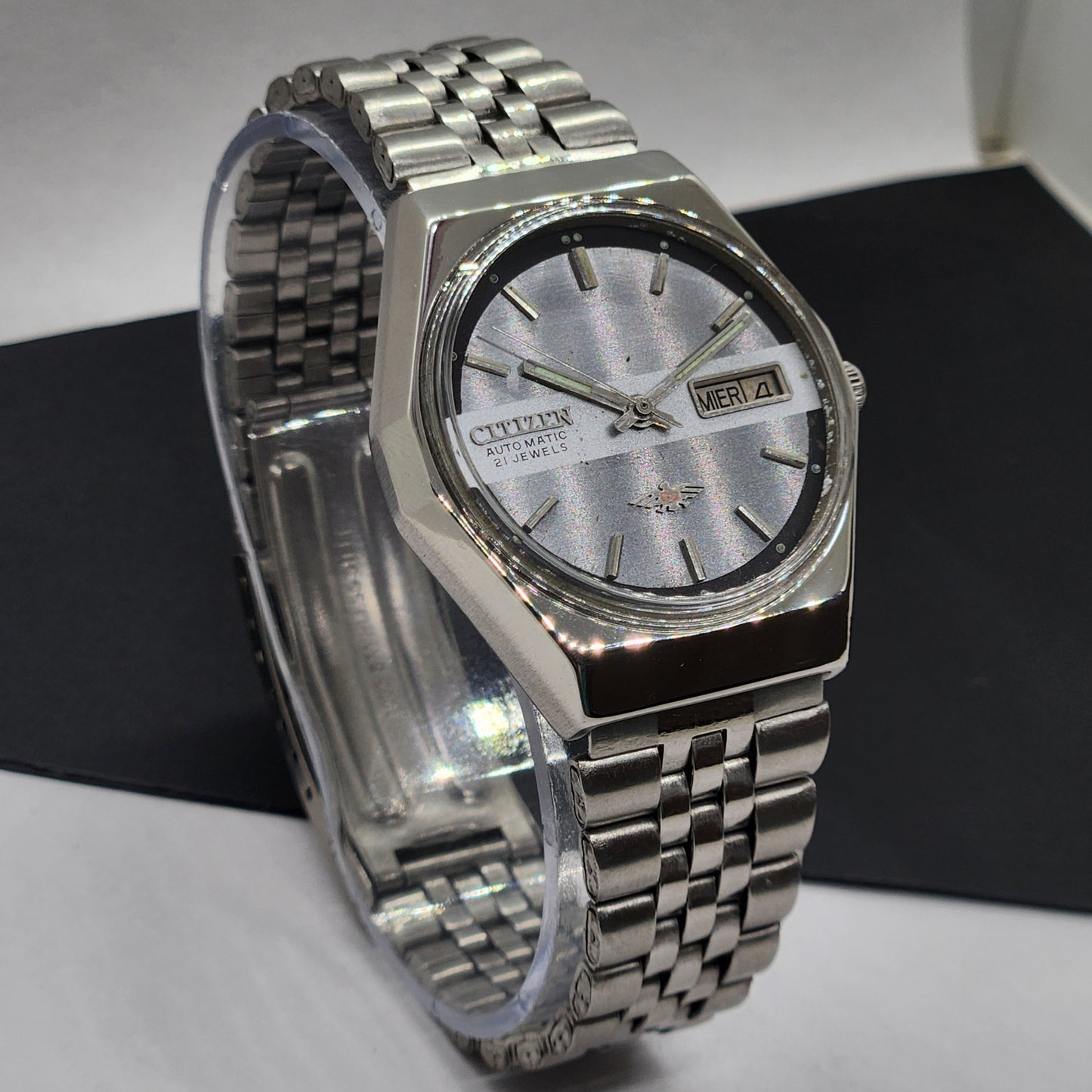 Vintage 1981 Original Citizen Automatic Cal. 8200 Gray Face 21 Jewels Day-Date Japanese Men's Wrist Watch EG53
