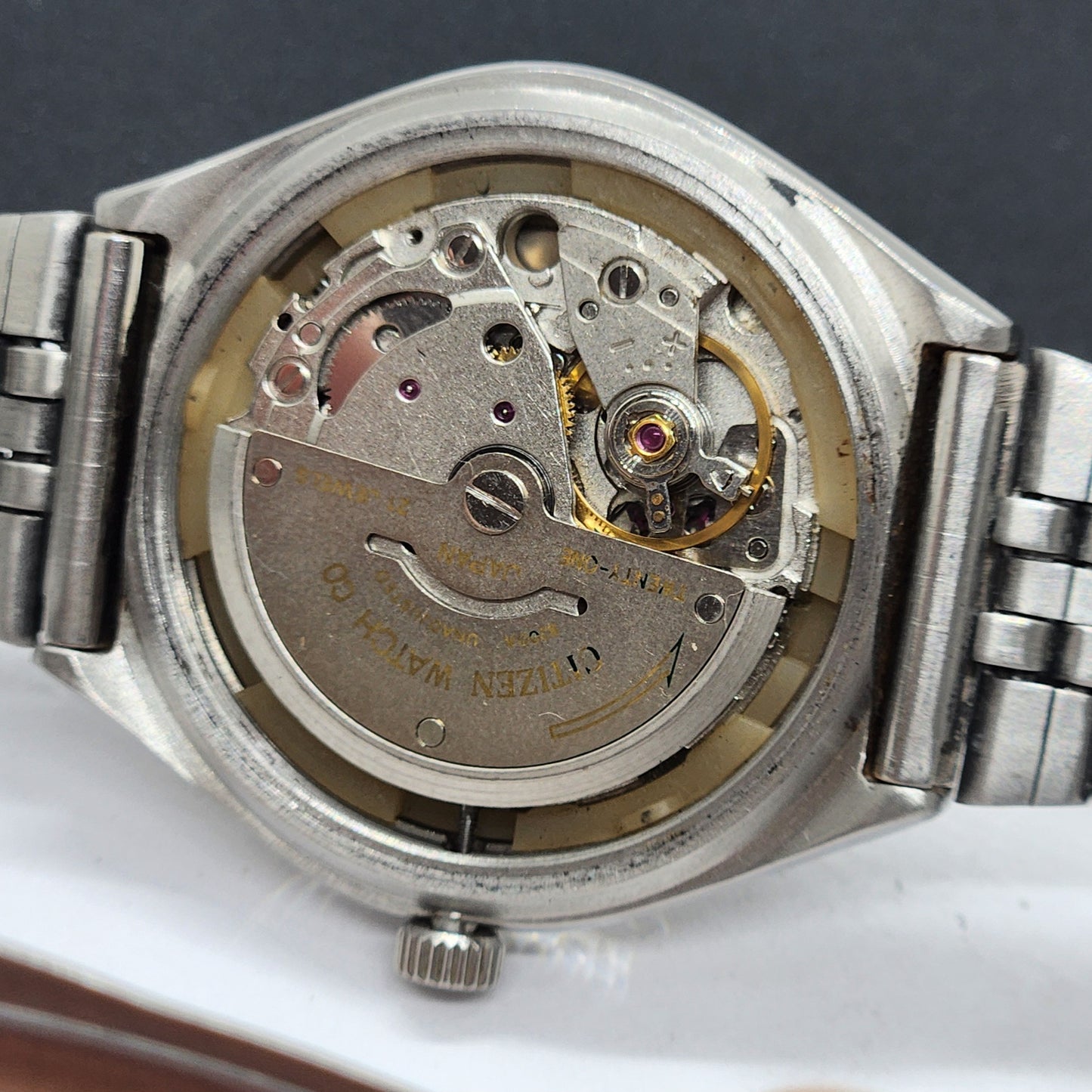 Vintage 1981 Original Citizen Automatic Cal. 8200 White Face 21 Jewels Day-Date Japanese Men's Wrist Watch EG57