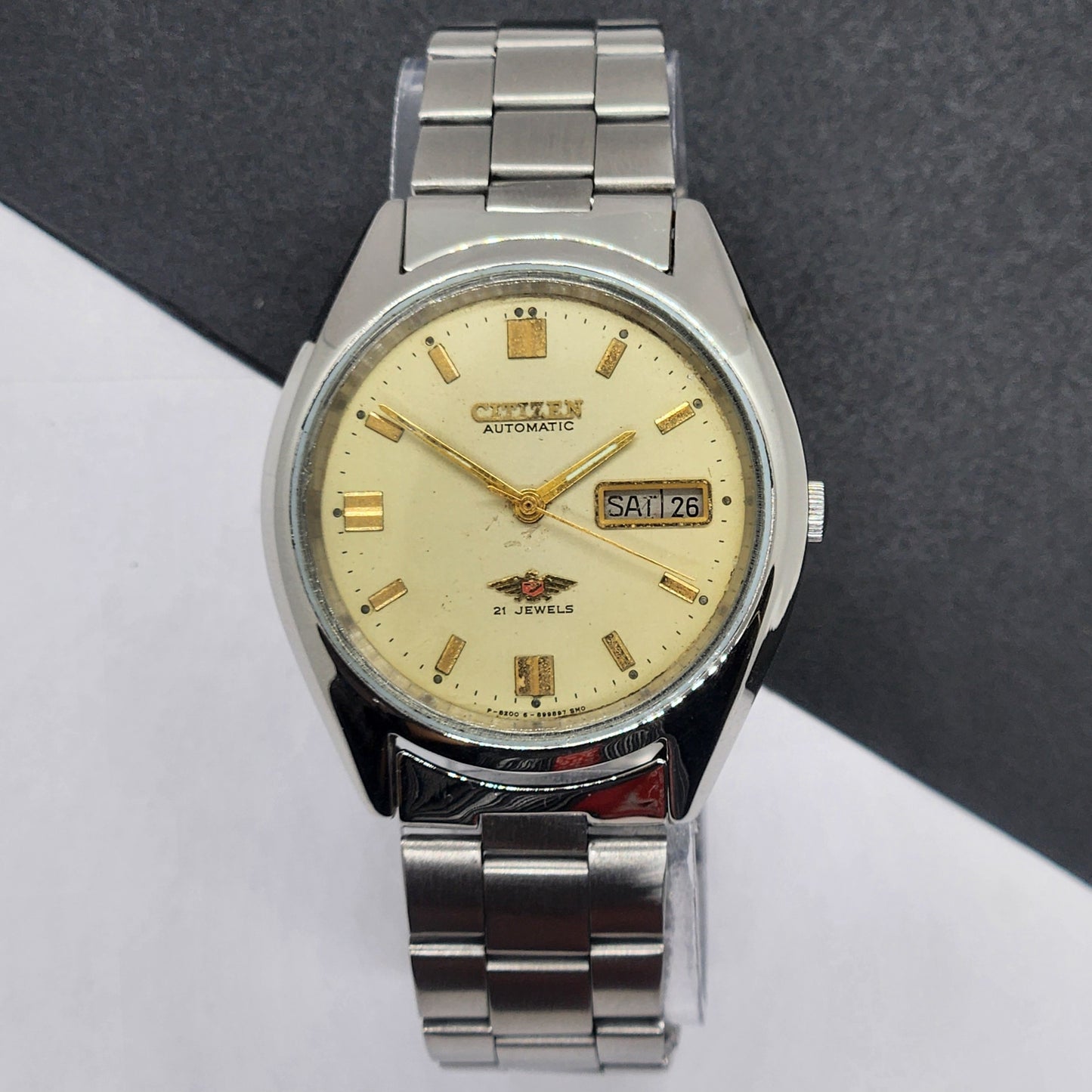 Vintage 1981 Original Citizen Automatic Cal. 8200 Golden Face 21 Jewels Day-Date Japanese Men's Wrist Watch EG58